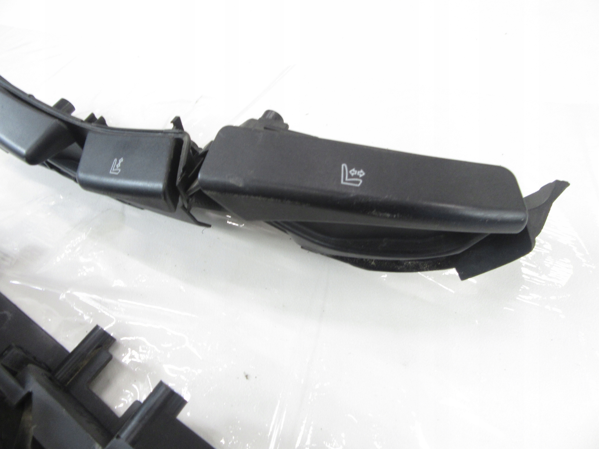 Panel Handgriff Haltegriff Regulations- SITZ rechts vorne BMW e46 e53 X5 e83 X3