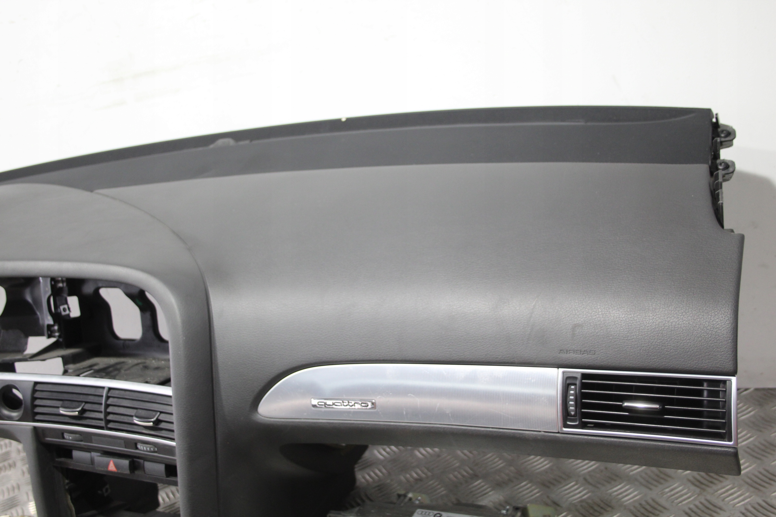 dashboard console airbag airbags AUDI A6 C6 4F0 FL