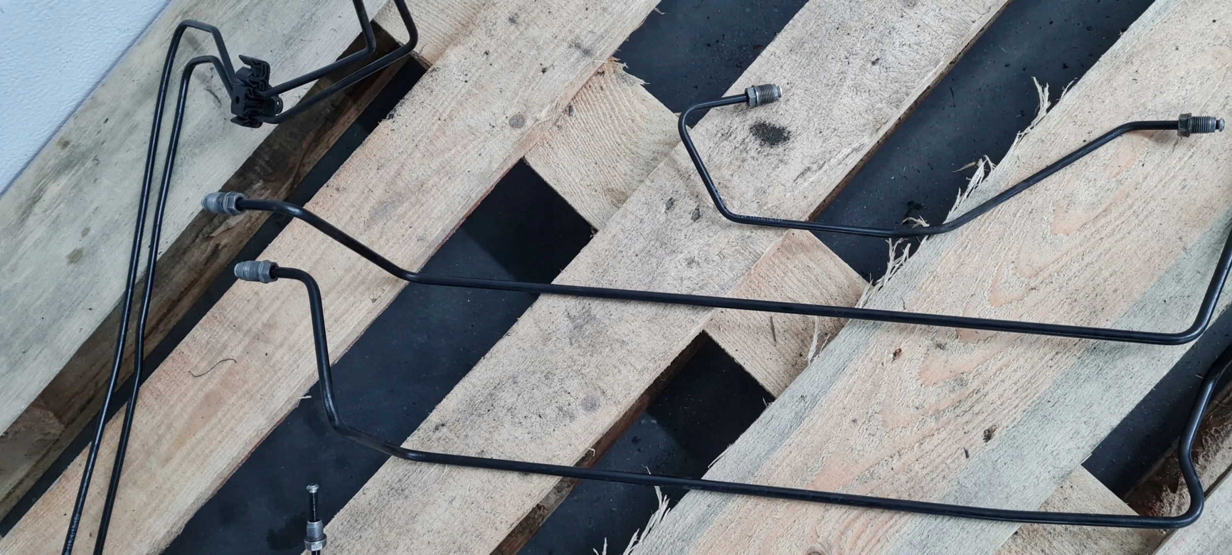 S3 8V Berline A3 Tuyaux Frein Avant ABS POMPY