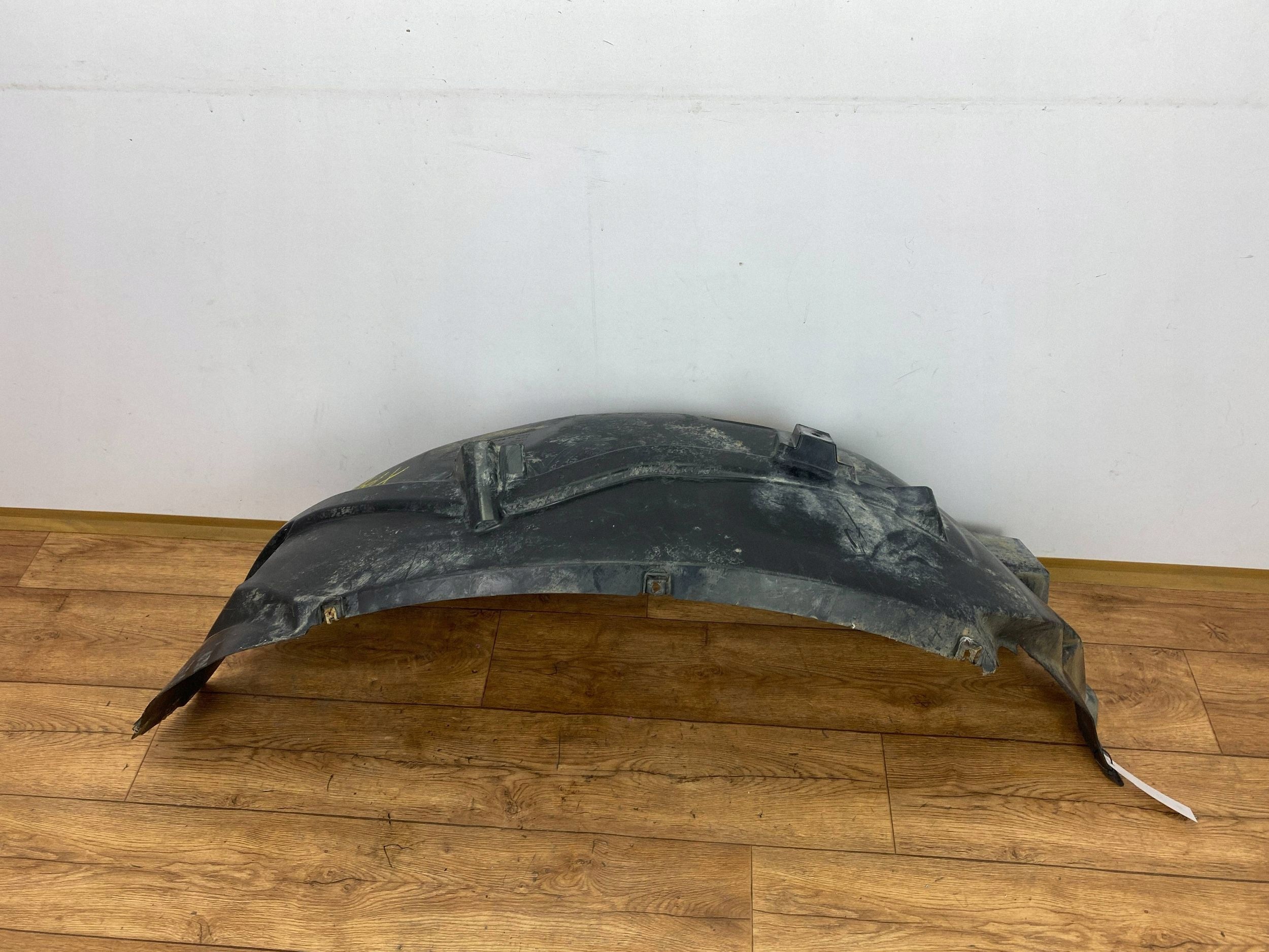 mudguard front right Ford F150 2015+
