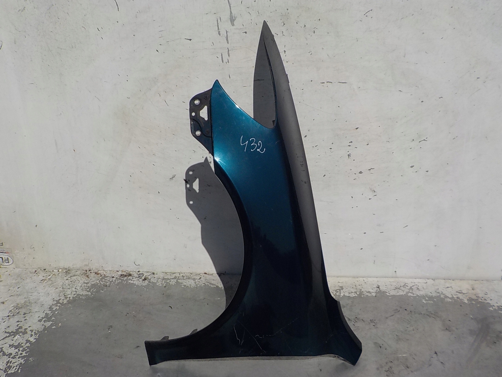 432 SKODA OCTAVIA II LIFT fender left front front