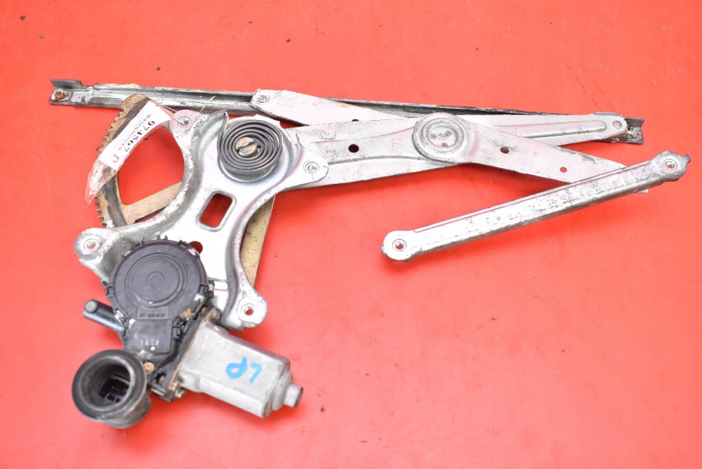 window regulator left front EU 85720-33140 LEXUS ES 330 4 IV XV30 LIFT 03-06