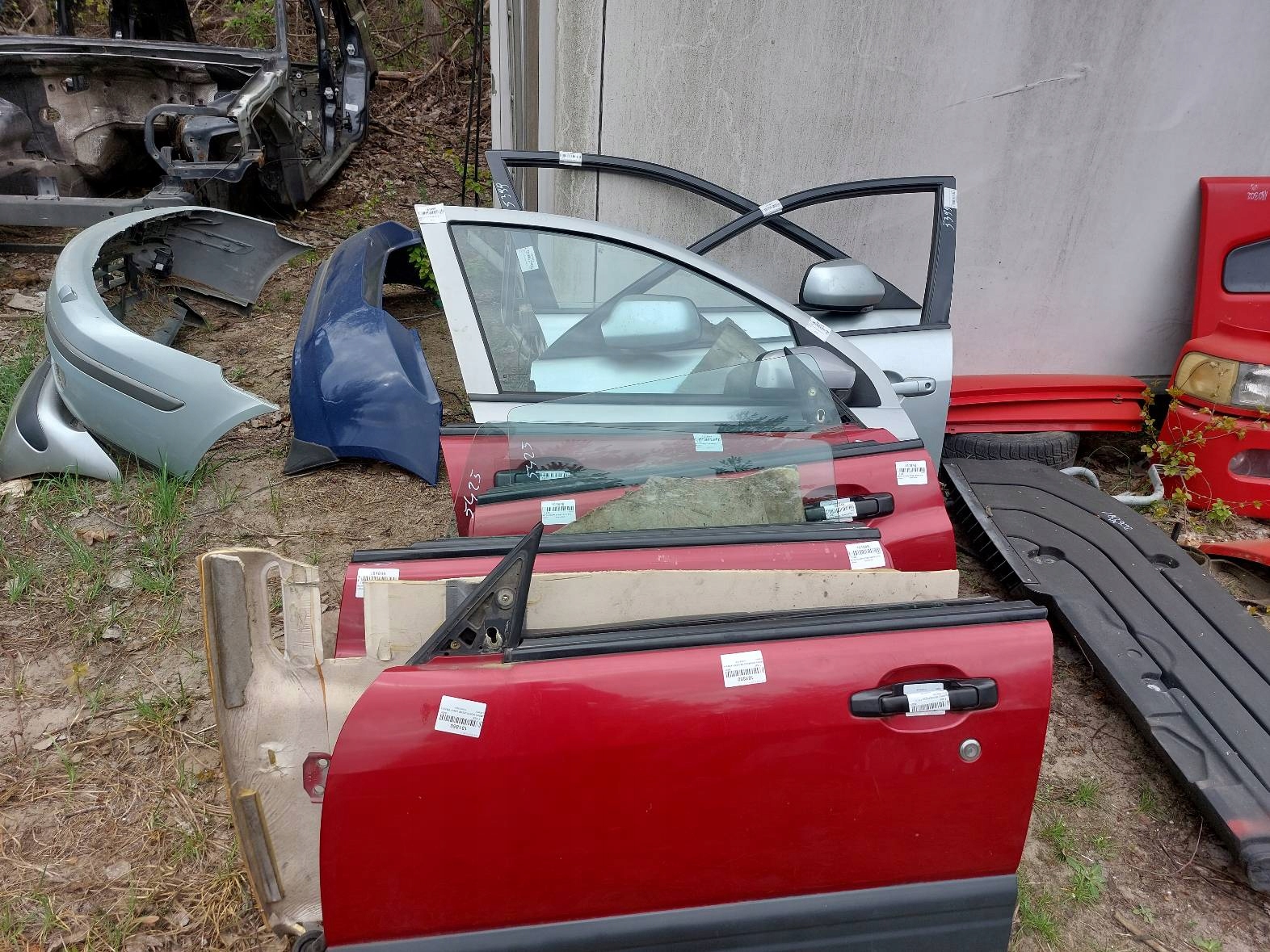 door complete right front SUBARU FORESTER and 8G7