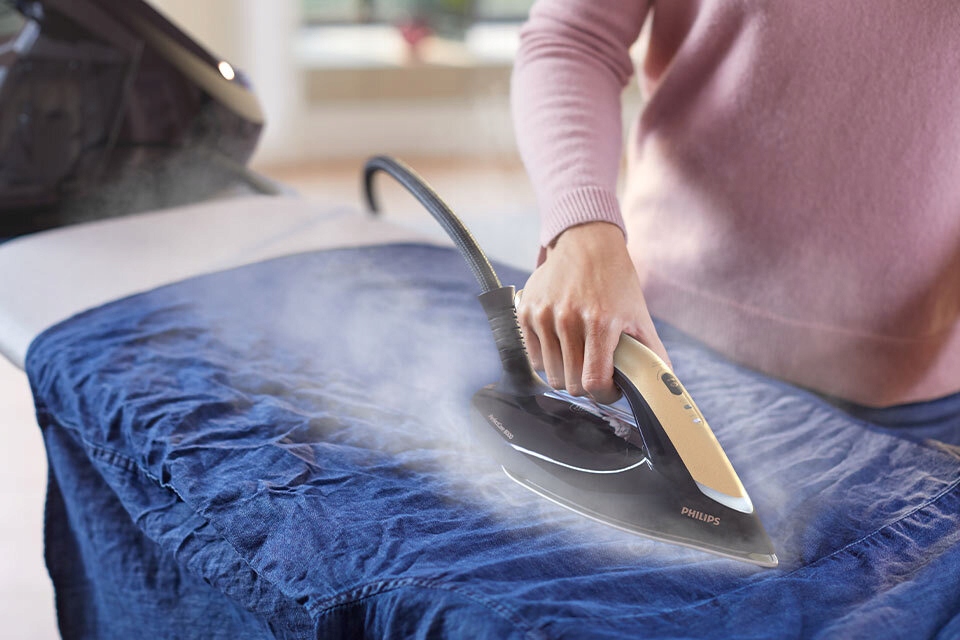 Generator pary PHILIPS PerfectCare 8000 PSG8130-80 Kod producenta Żelazko z generatore pary +DynamiQ Sensor 2.0