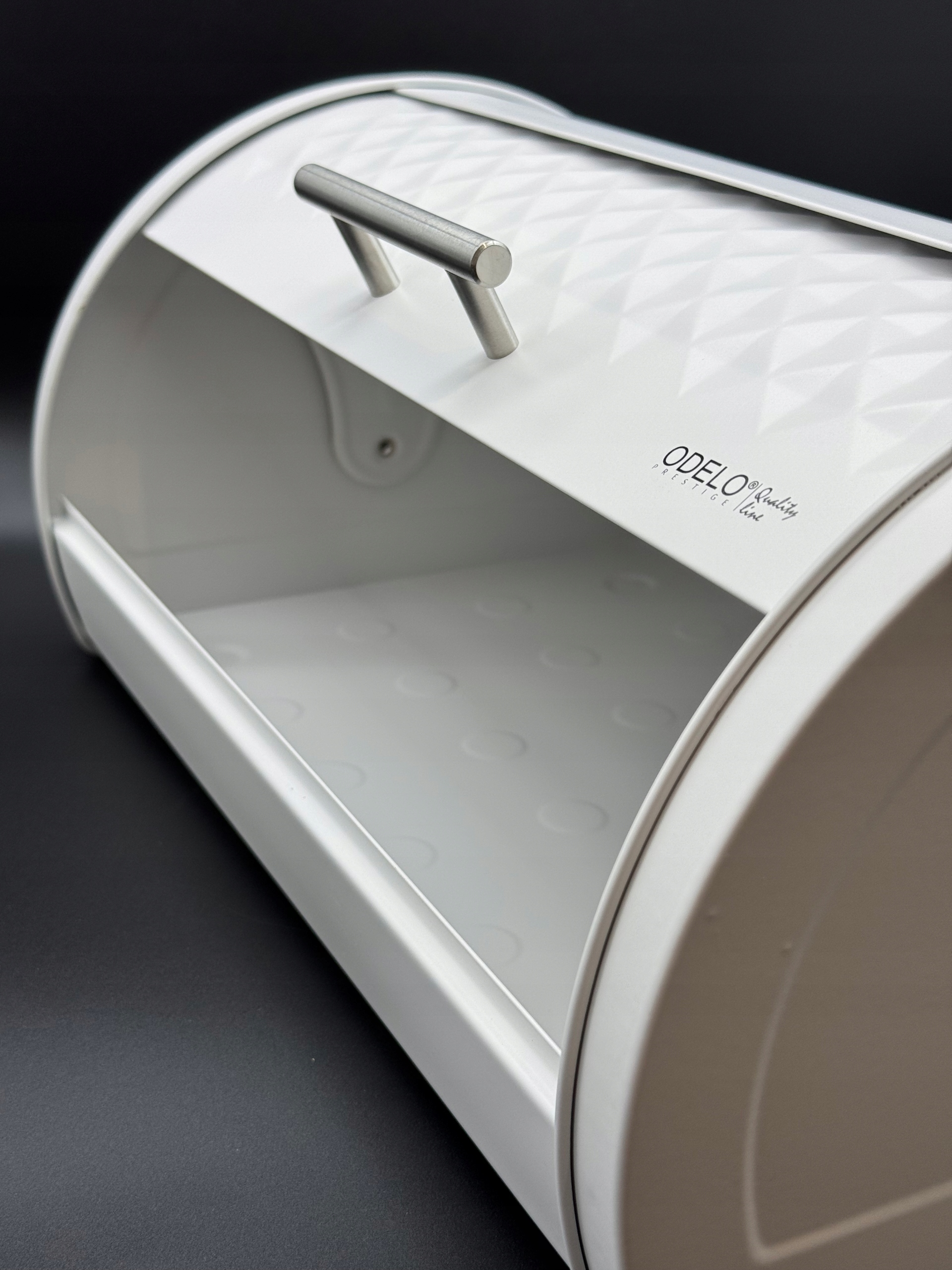 CHLEBAK POJEMNIK NA CHLEB PIECZYWO BULKI STAL BIAŁY Materiał stal