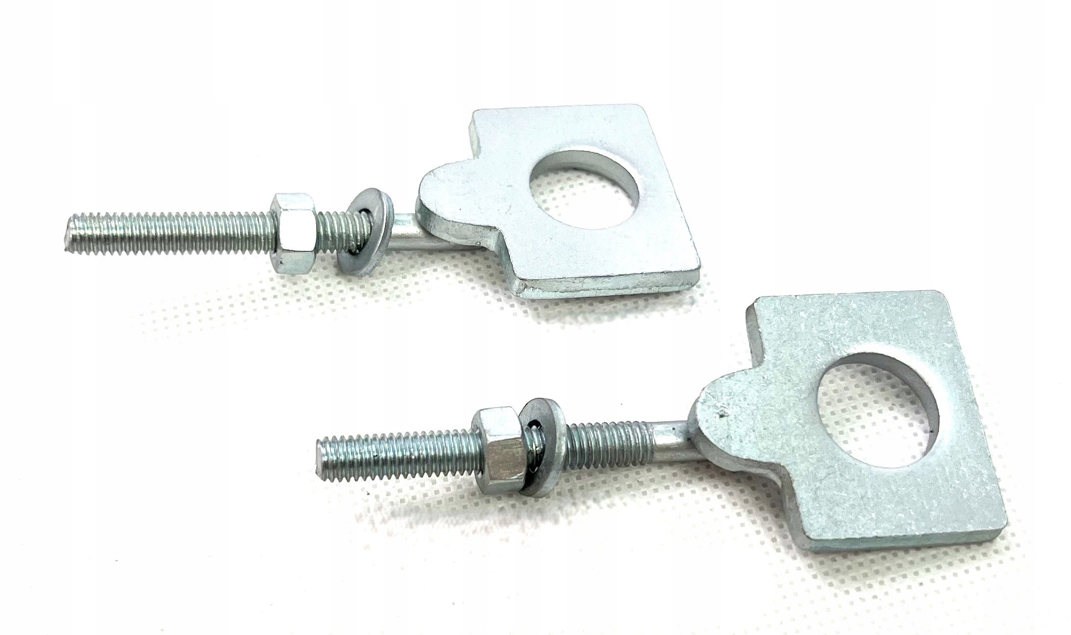 Napinacz naciągi koła łańcucha Mz Etz 150 251 komplet prawy lewy ocynk