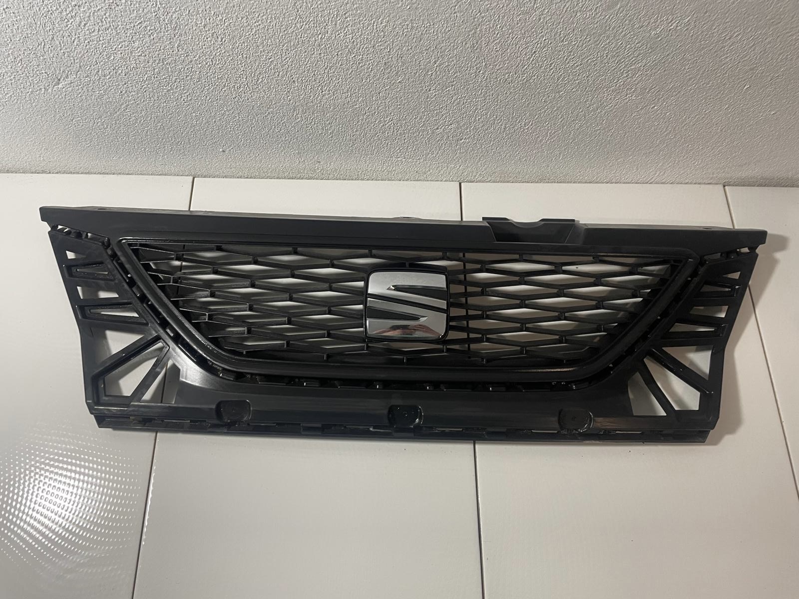 SEAT 1SL Kühlergrill FRONTGRILL Kühlergitter 1SL853653A - Thumbnail 1