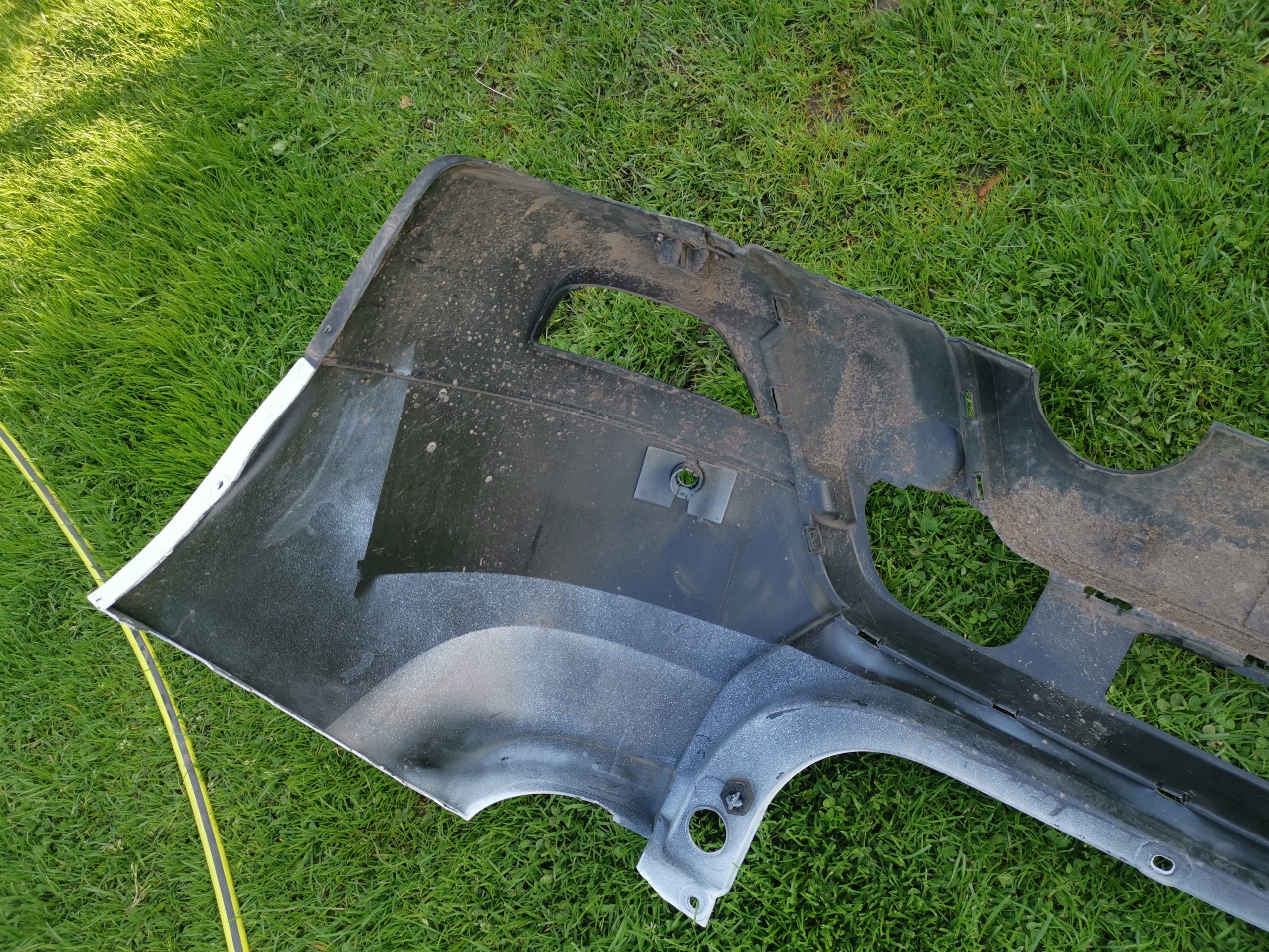 DACIA DUSTER II bumper rear part rear 850222027R pdc