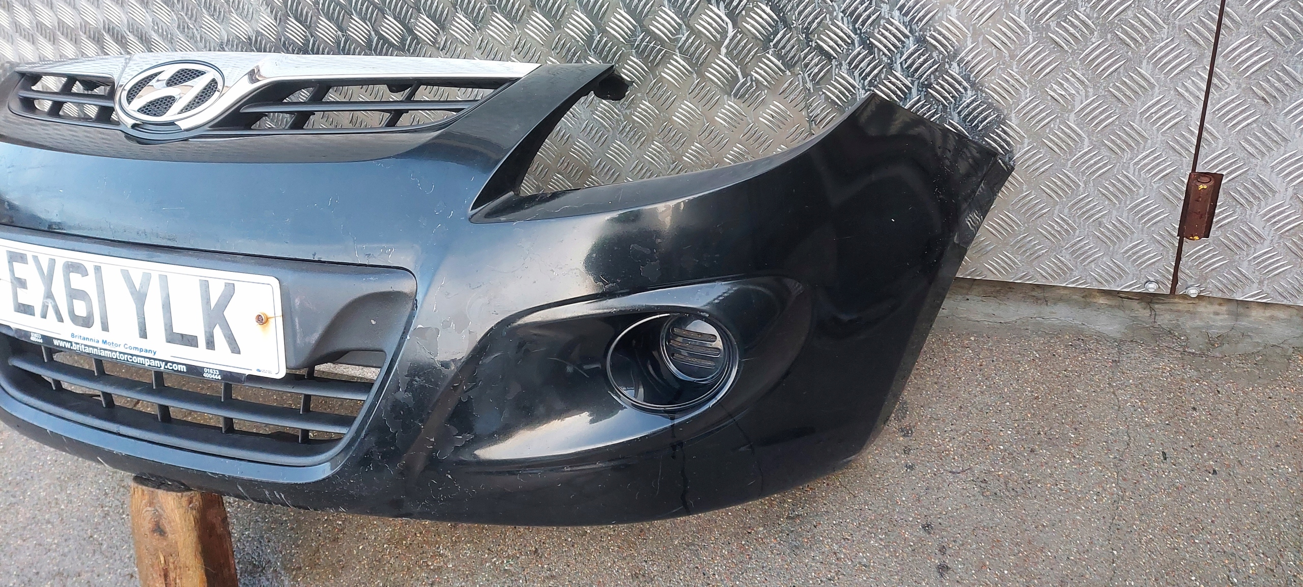 bumper HYUNDAI I20 08-12 LAK: 1K
