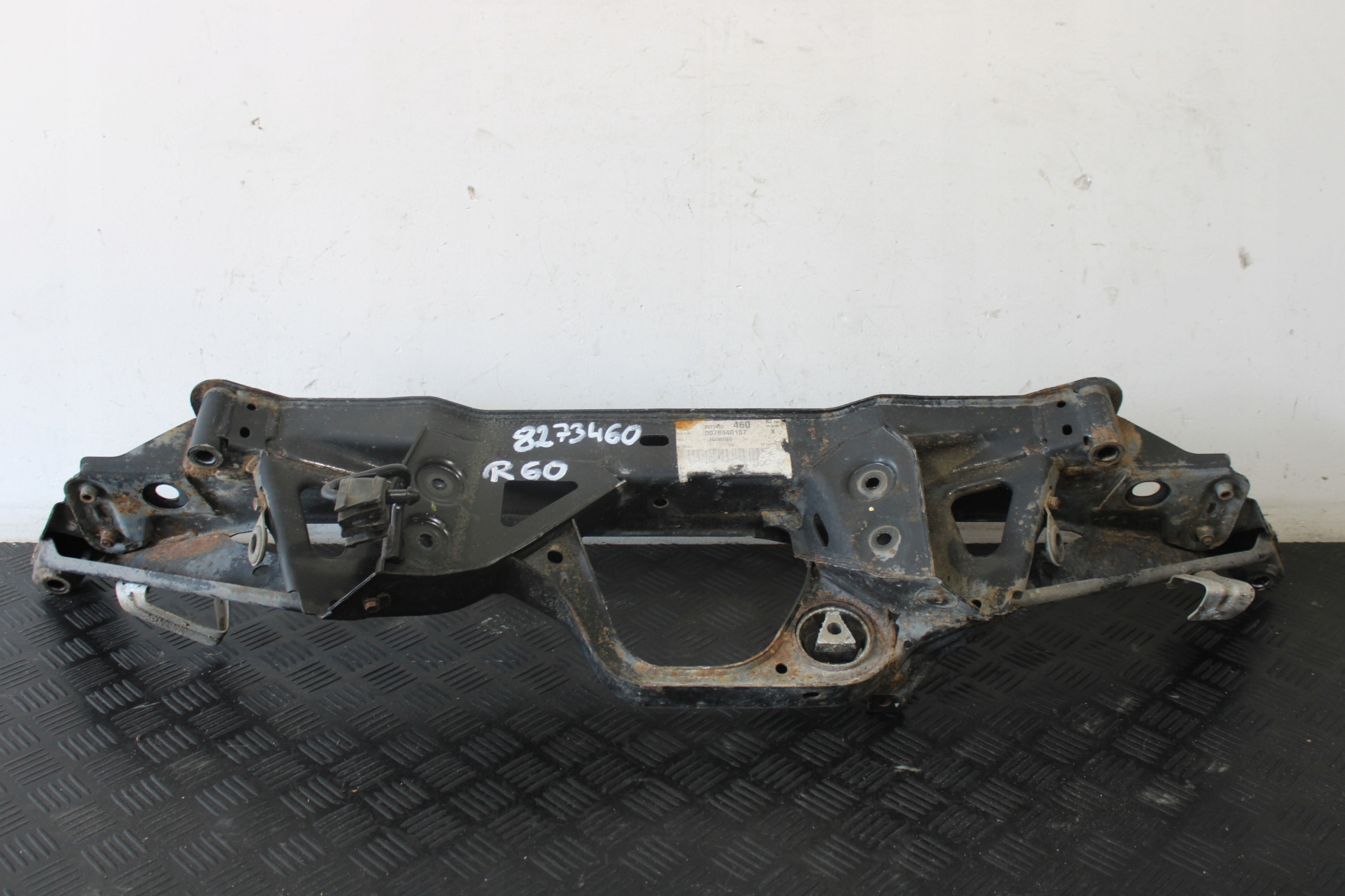 axle beam subframe axle beam rear part MINI COUNTRYMAN R60 8273460