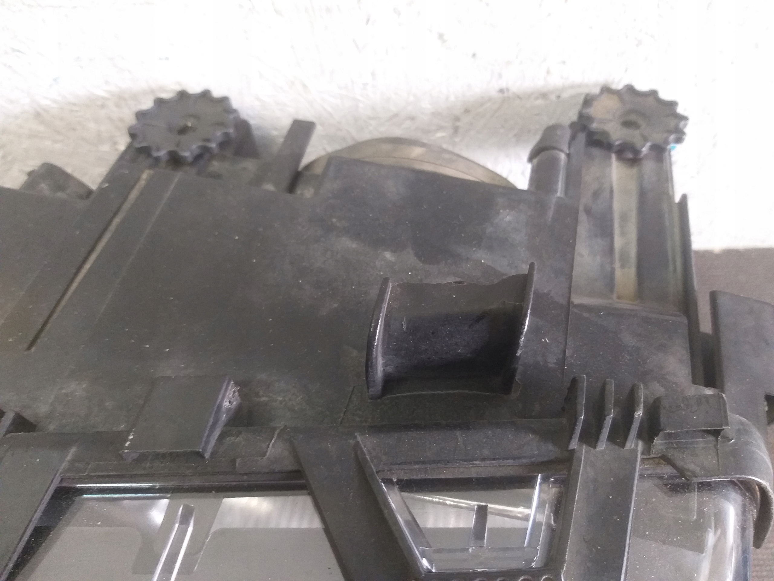LIGHT FRONT LEFT BMW III 3 E46 6902745