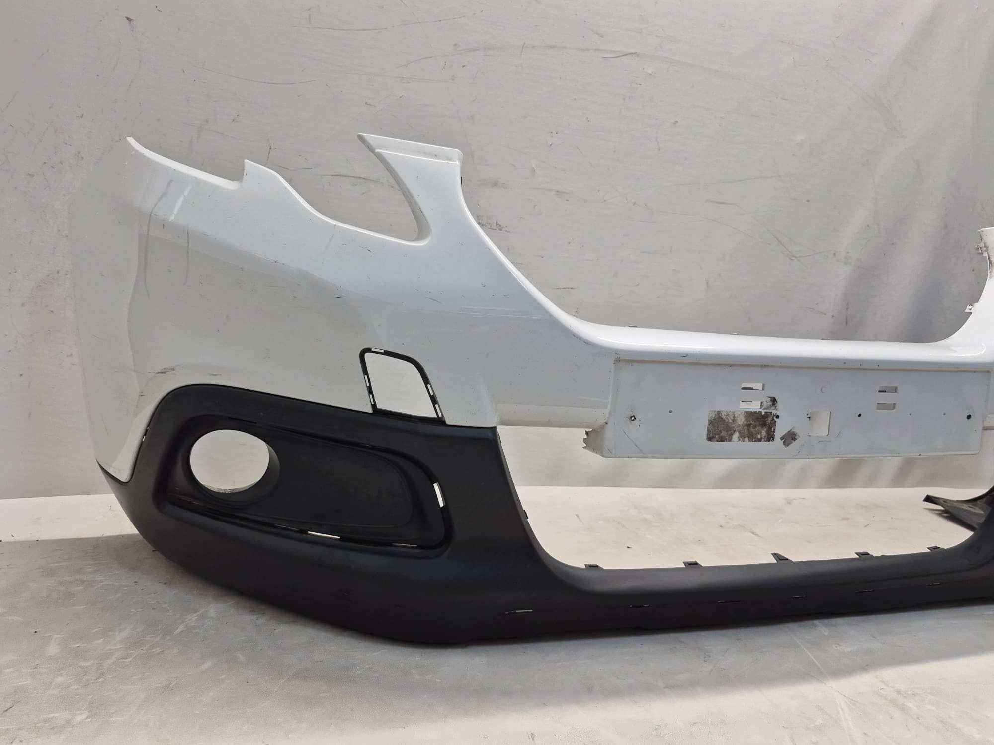 PEUGEOT 2008 and 13-16 bumper front front 9802521077