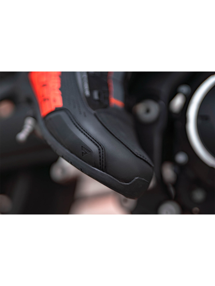 Buty motocyklowe Shima Edge Vented khk 45 Waga produktu z opakowaniem jednostkowym 2 kg