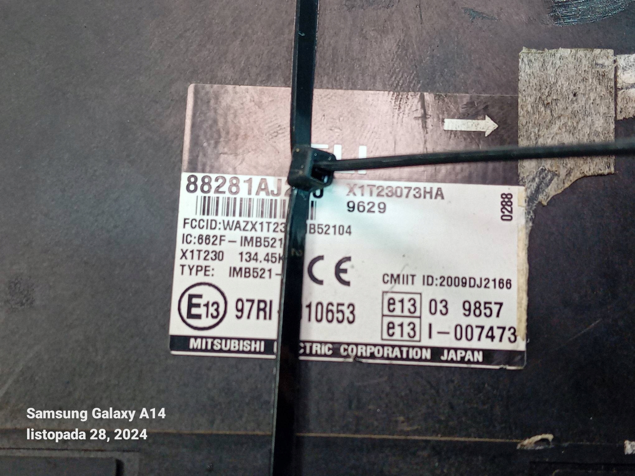Unité commande confort 88281AJ240 SUBARU OUTBACK