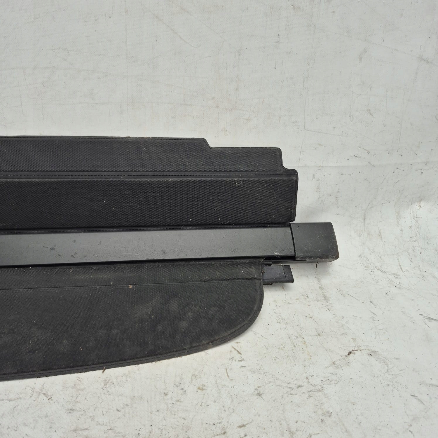 SKODA OCTAVIA III KOMBI 12- blinds boot 5E9867871B