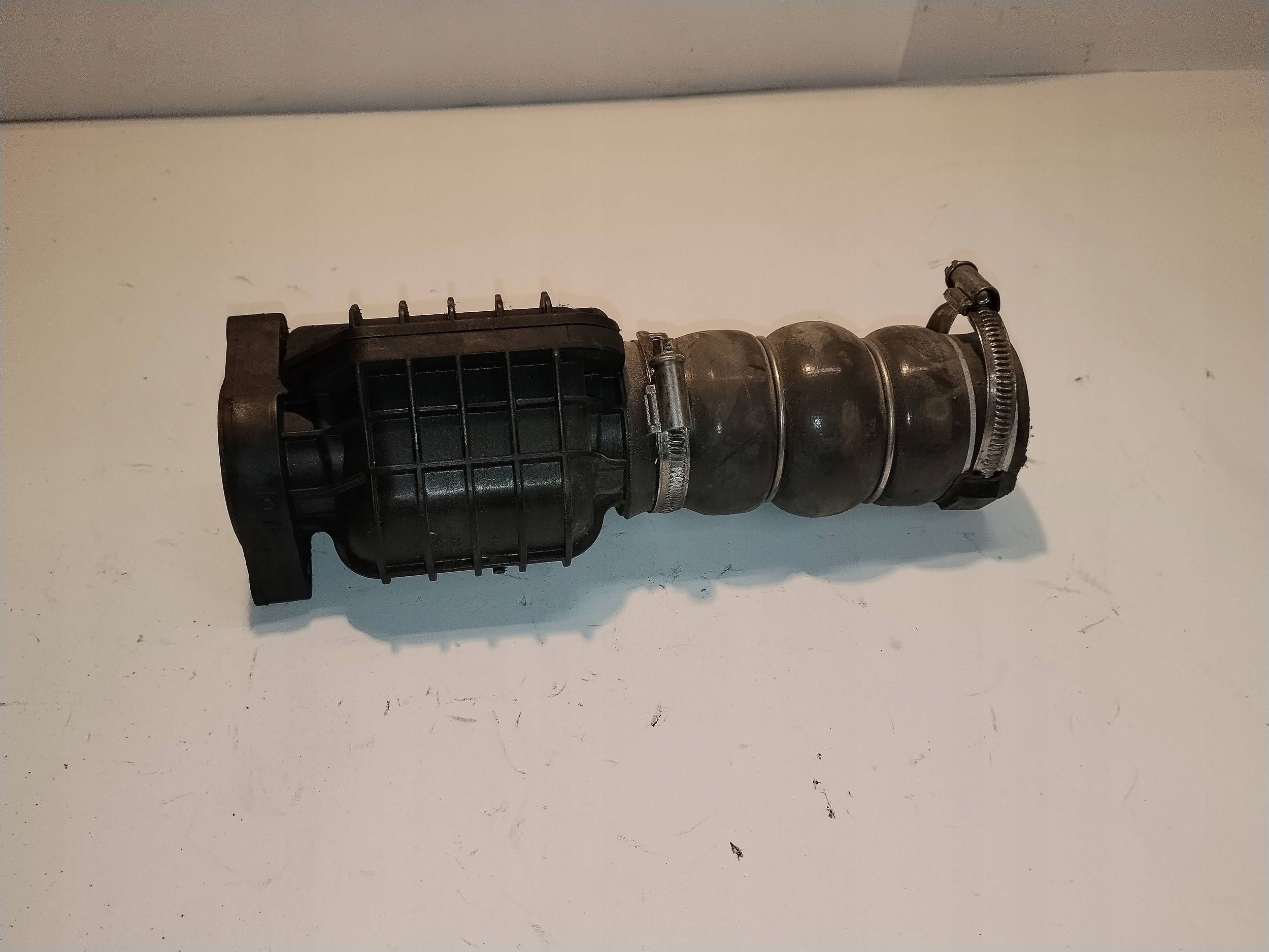 hadice intercoolera Citroen Berlingo 2008-2018 9687261180