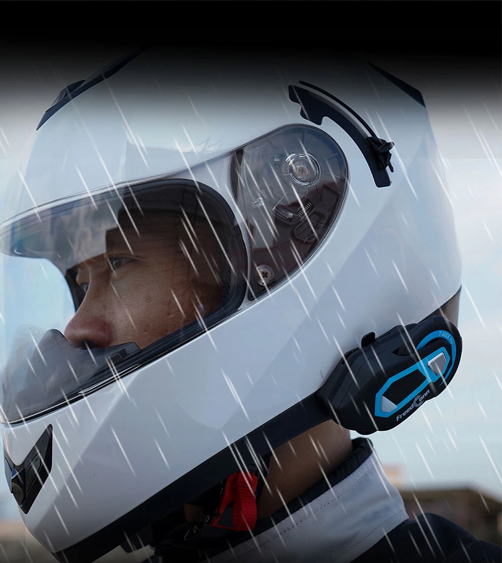 INTERKOM MOTOCYKL FREEDCONN T MAX V4 PRO BT 6 OSOB Czas ladowania 3 h