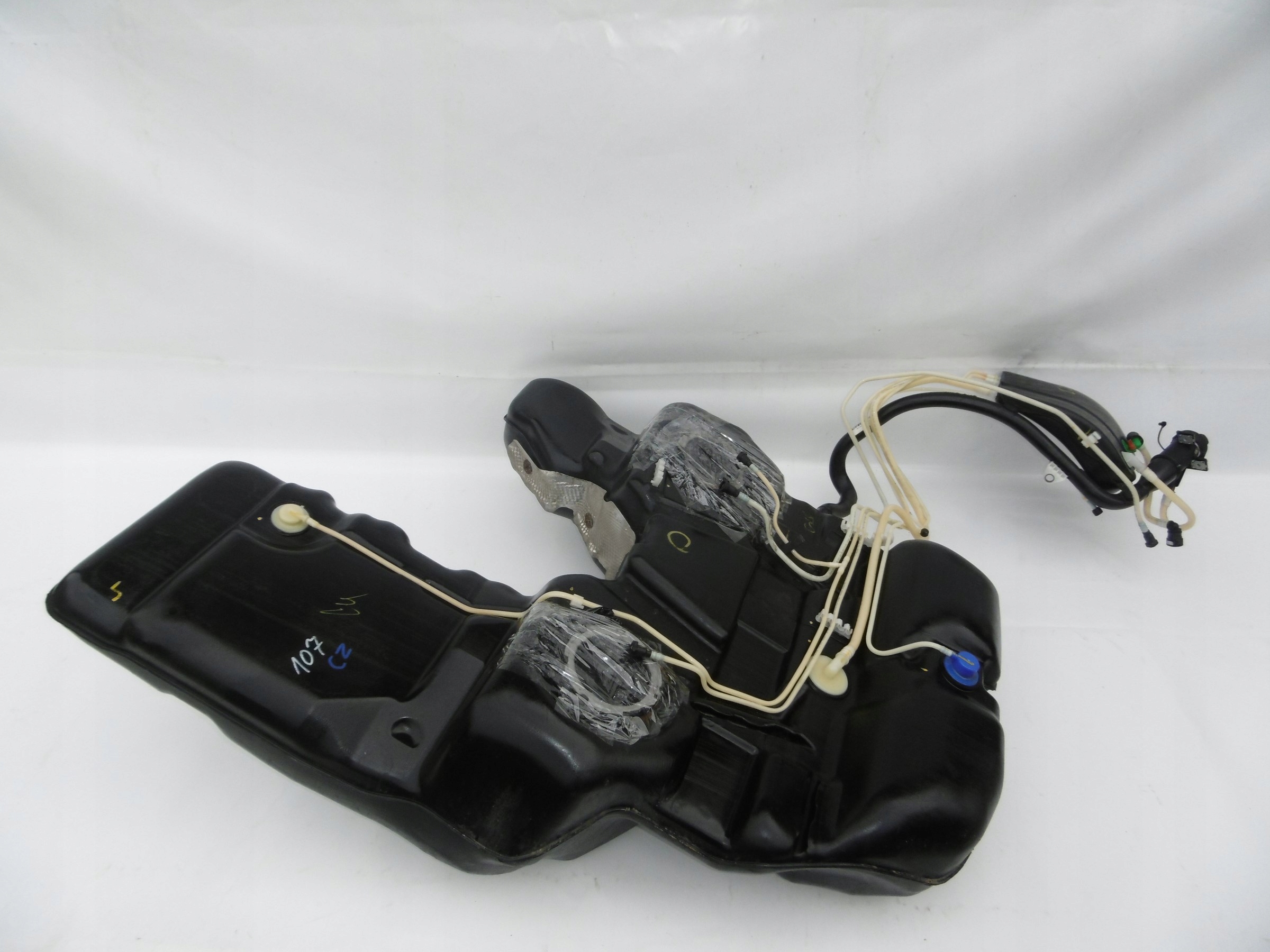 Serbatoio carburante Serbatoio PORSCHE CAYENNE e 7L5 4.8 V8