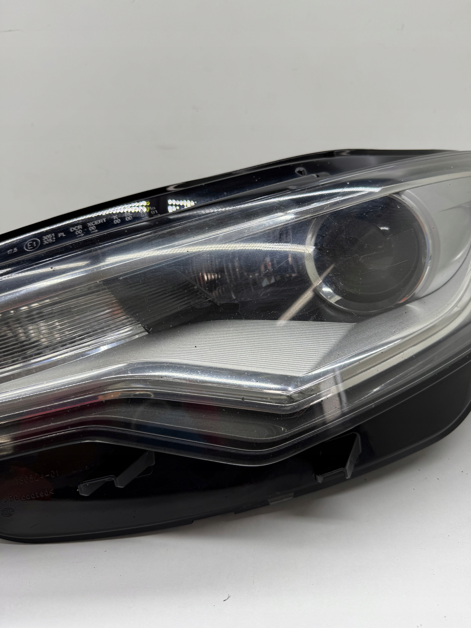 AUDI A6 C7 light reflektor left front BI-XENON XENON original!