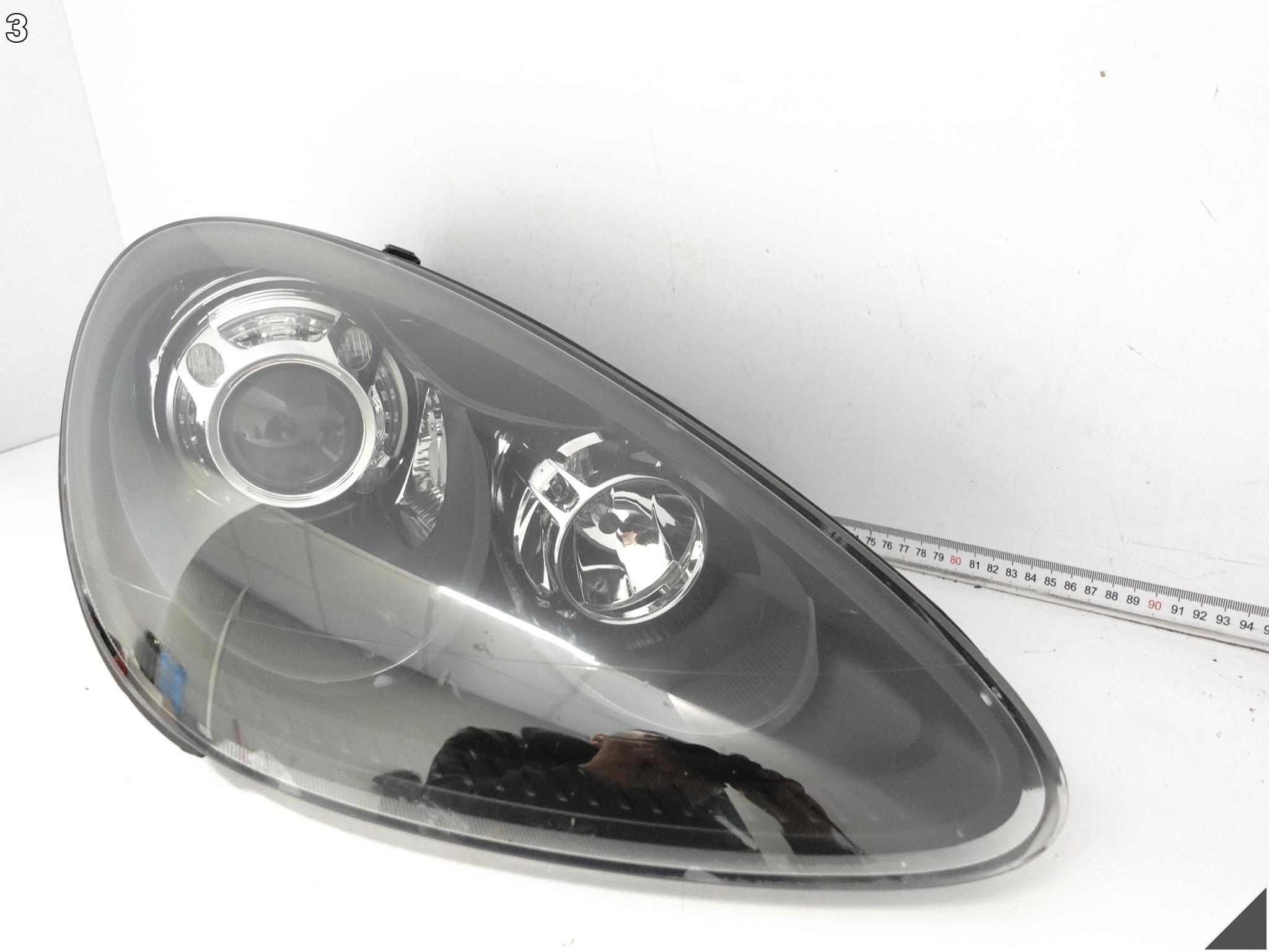 PORSCHE CAYENNE 7P5 958 10-14 TURBO GTS light XENON + LED right front EU