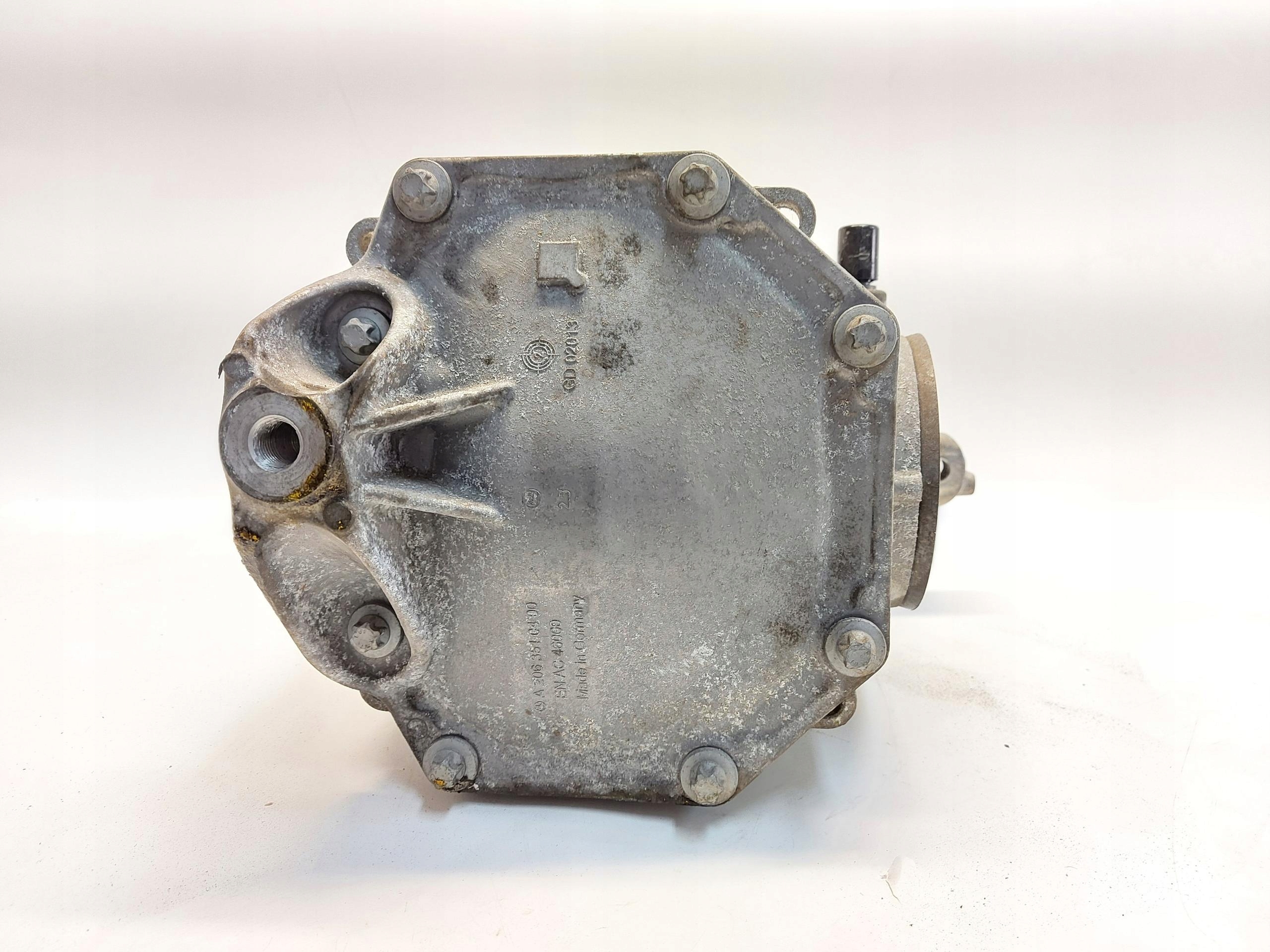 Mercedes W254 GLC 220d differential diff rear part A2063510400