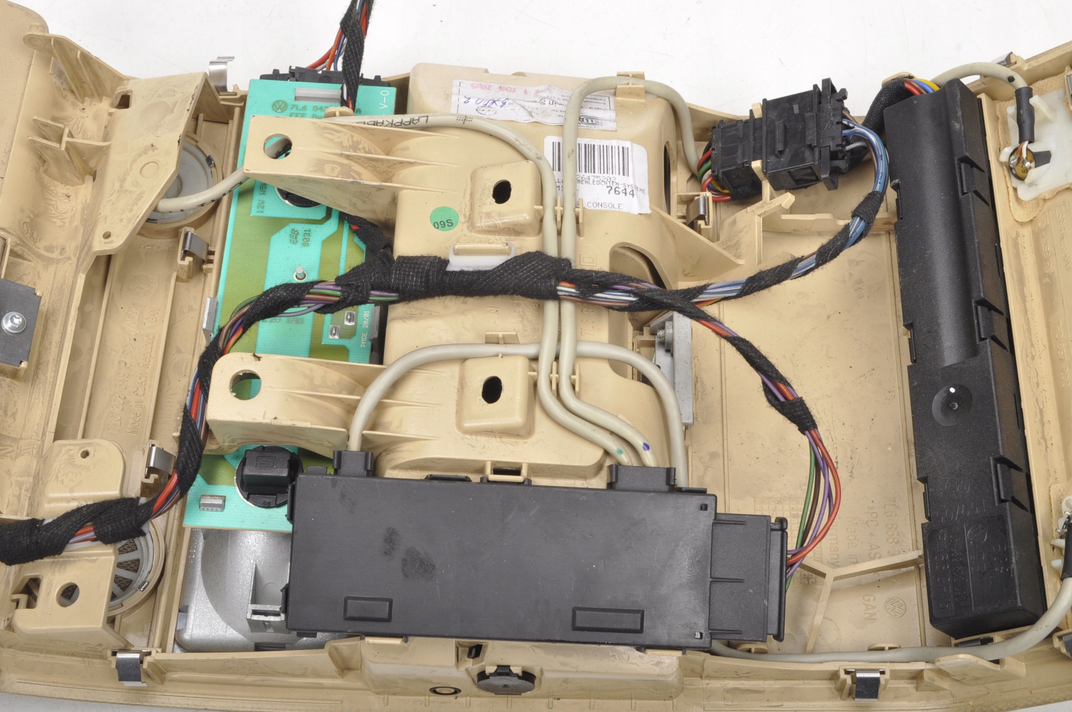 TOUAREG AND LIGHTING CAB LAMP 7L6868349K