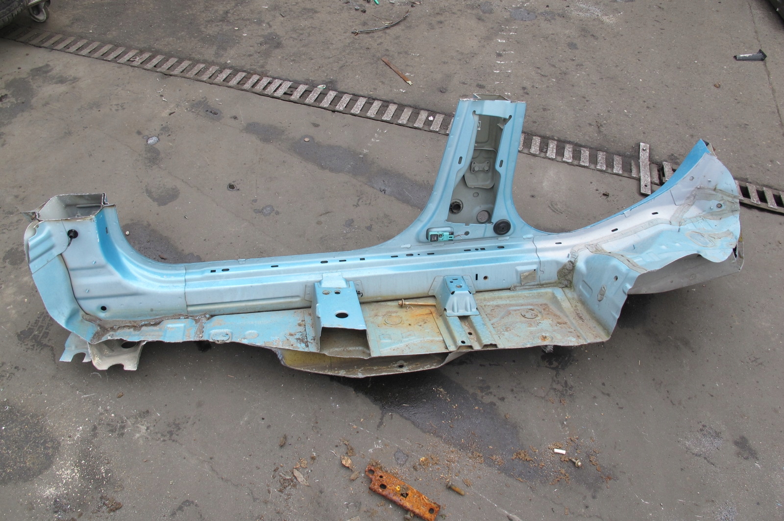 OPEL CORSA D HB 5D threshold right pillar Z21Z