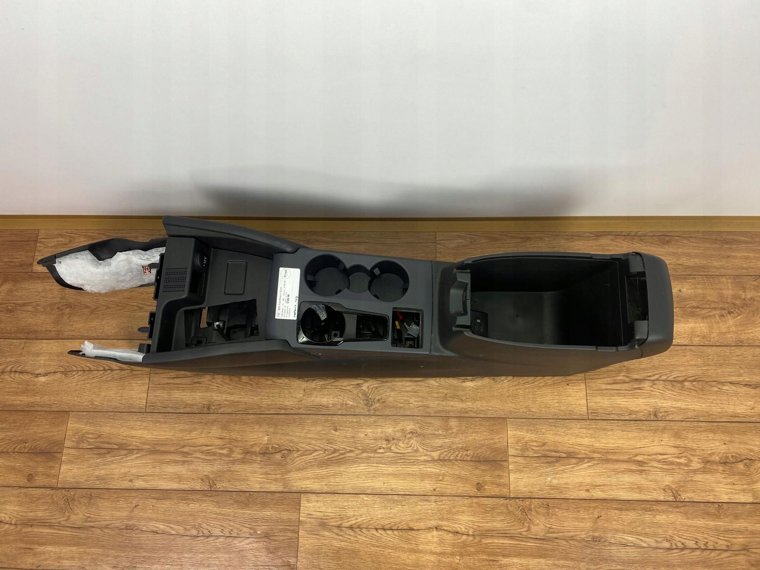 Tunel mitte Ford Bronco Sport 2020+ USA