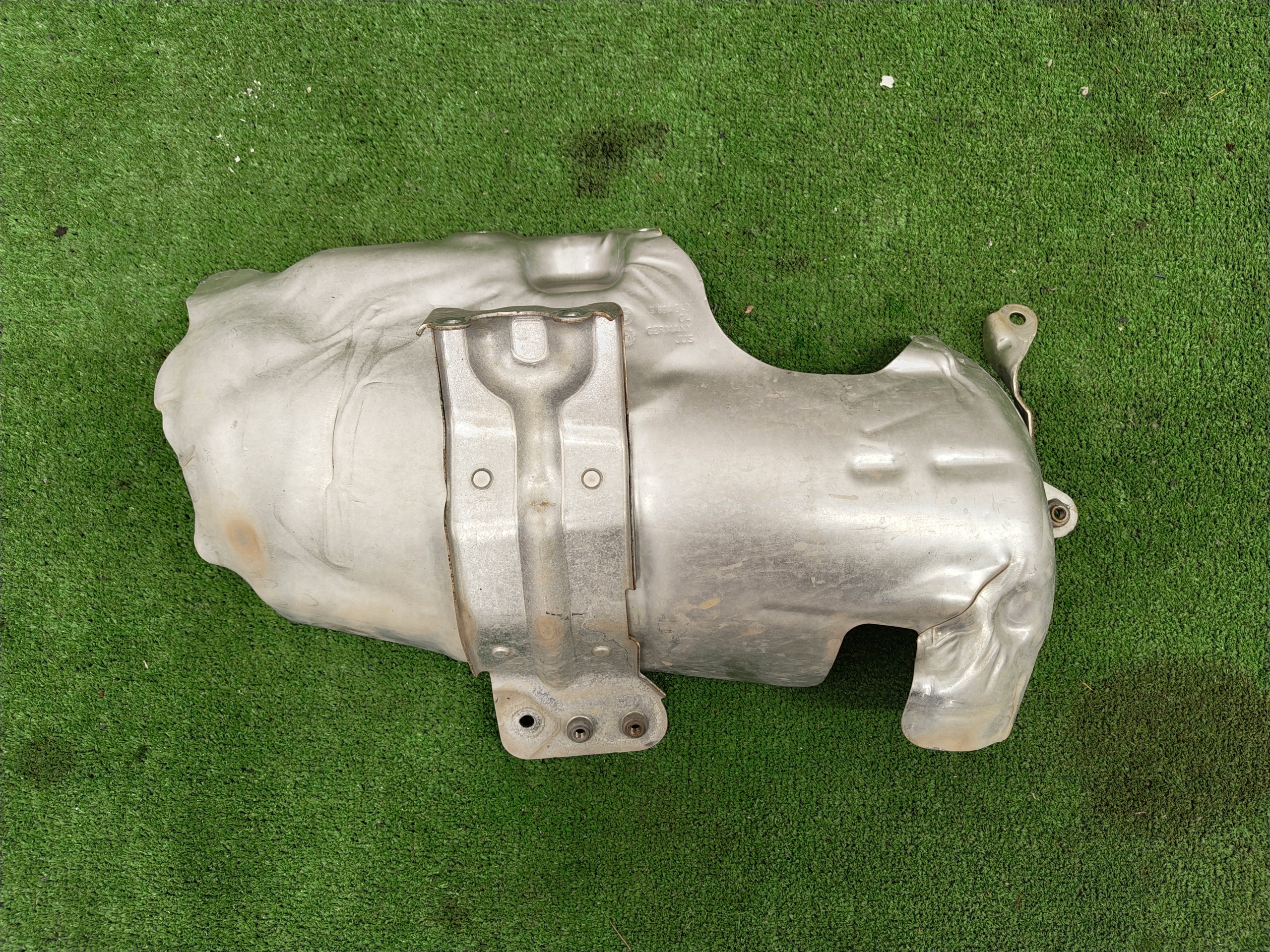 BMW 1 F40 BLENDE ABDECKUNG TERMICZNA 9894940