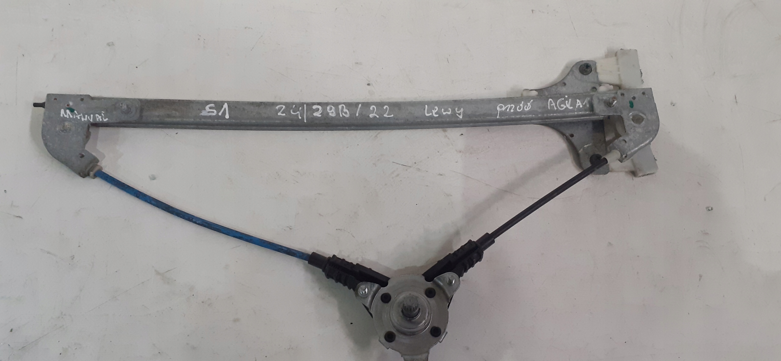window regulator left front Opel Agila A