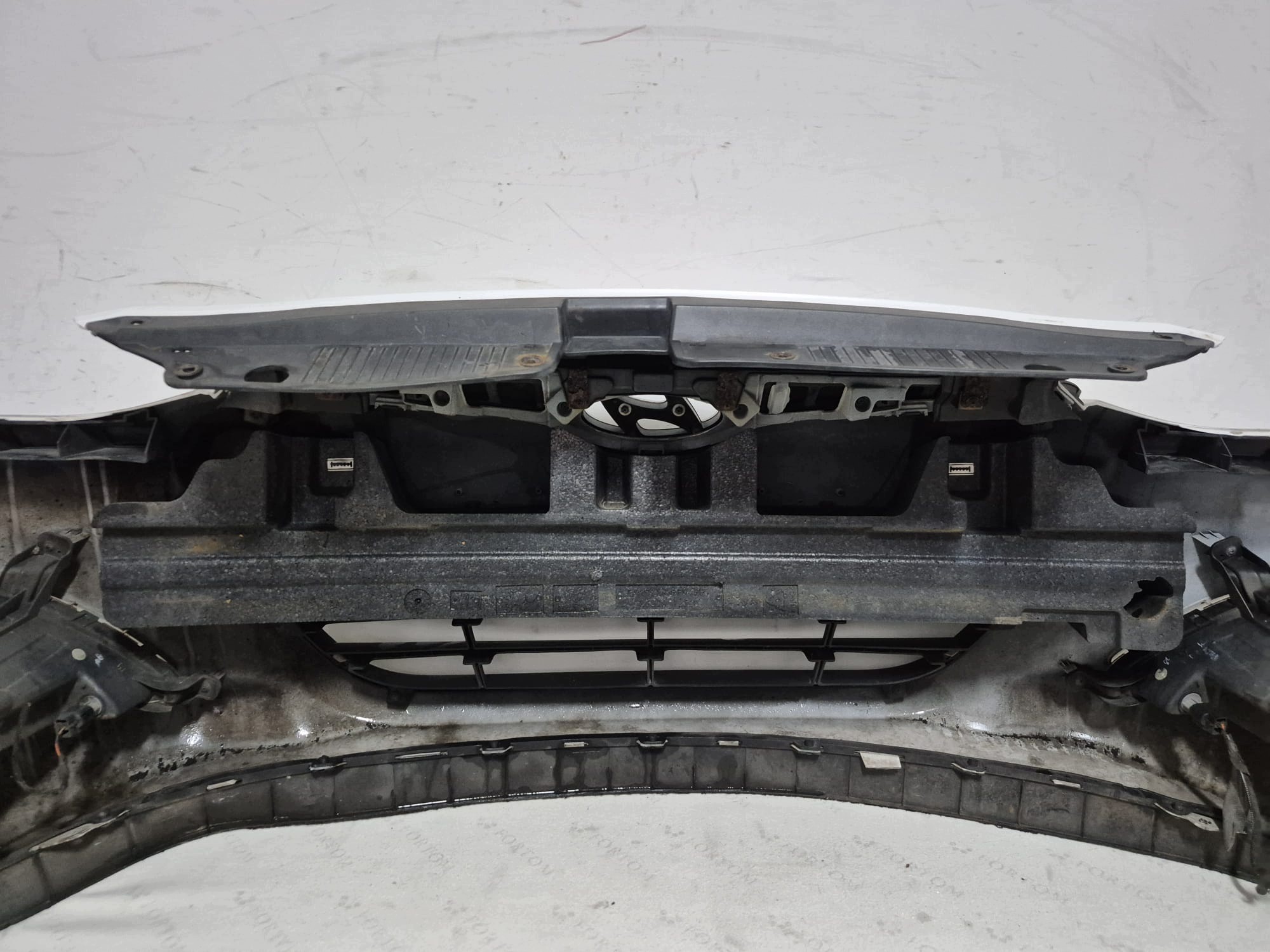 HYUNDAI I20 and LIFT 12- bumper front front LED 86511-4P500