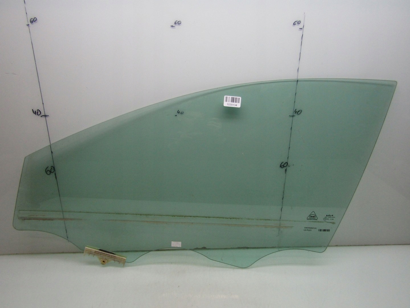 CEED III 21R СТЕКЛО ДВЕРИ ЛЕВАЯ ПЕРЕДНЯЯ ЛЕВАЯ ПЕРЕДНЯЯ