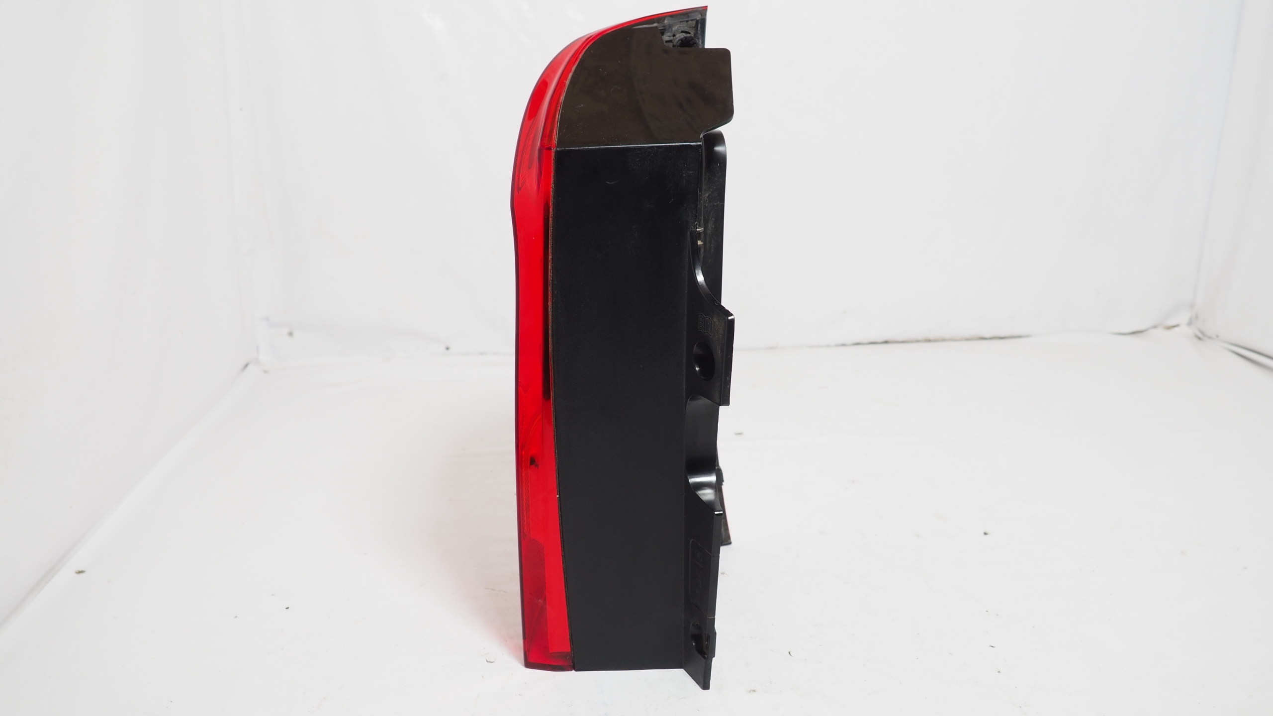 Mercedes Vito W447 light left rear part A4478200064
