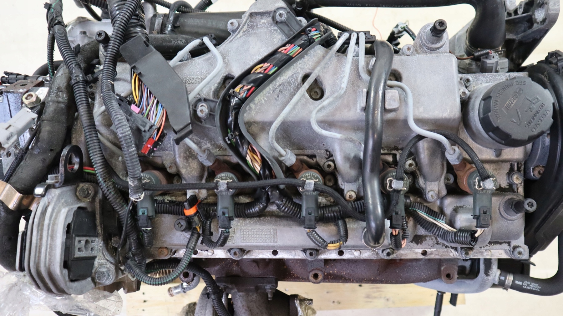 volvo XC70 2.4 D5 Двигатель D5244T