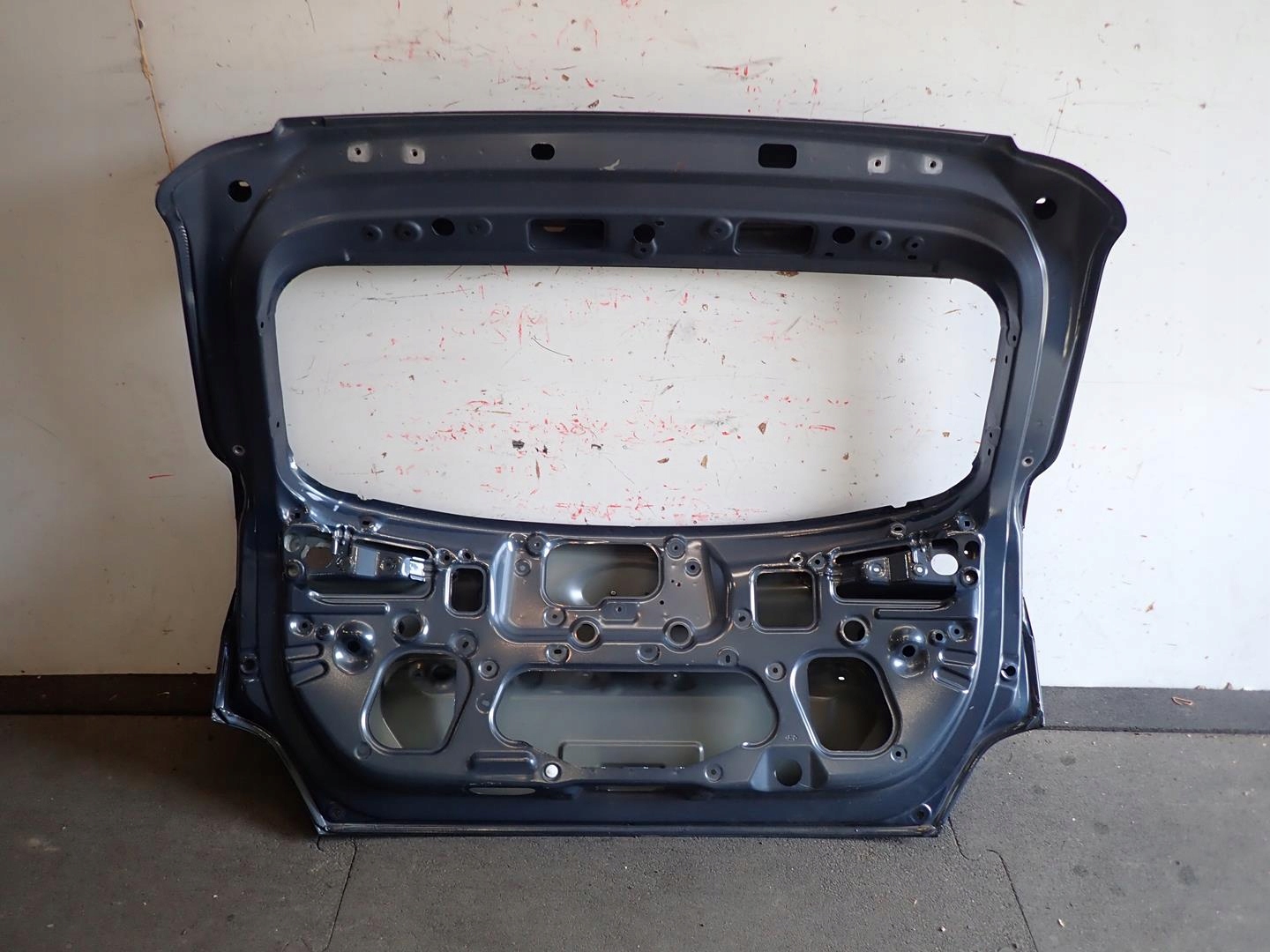 trunk door HYUNDAI KONA 2017