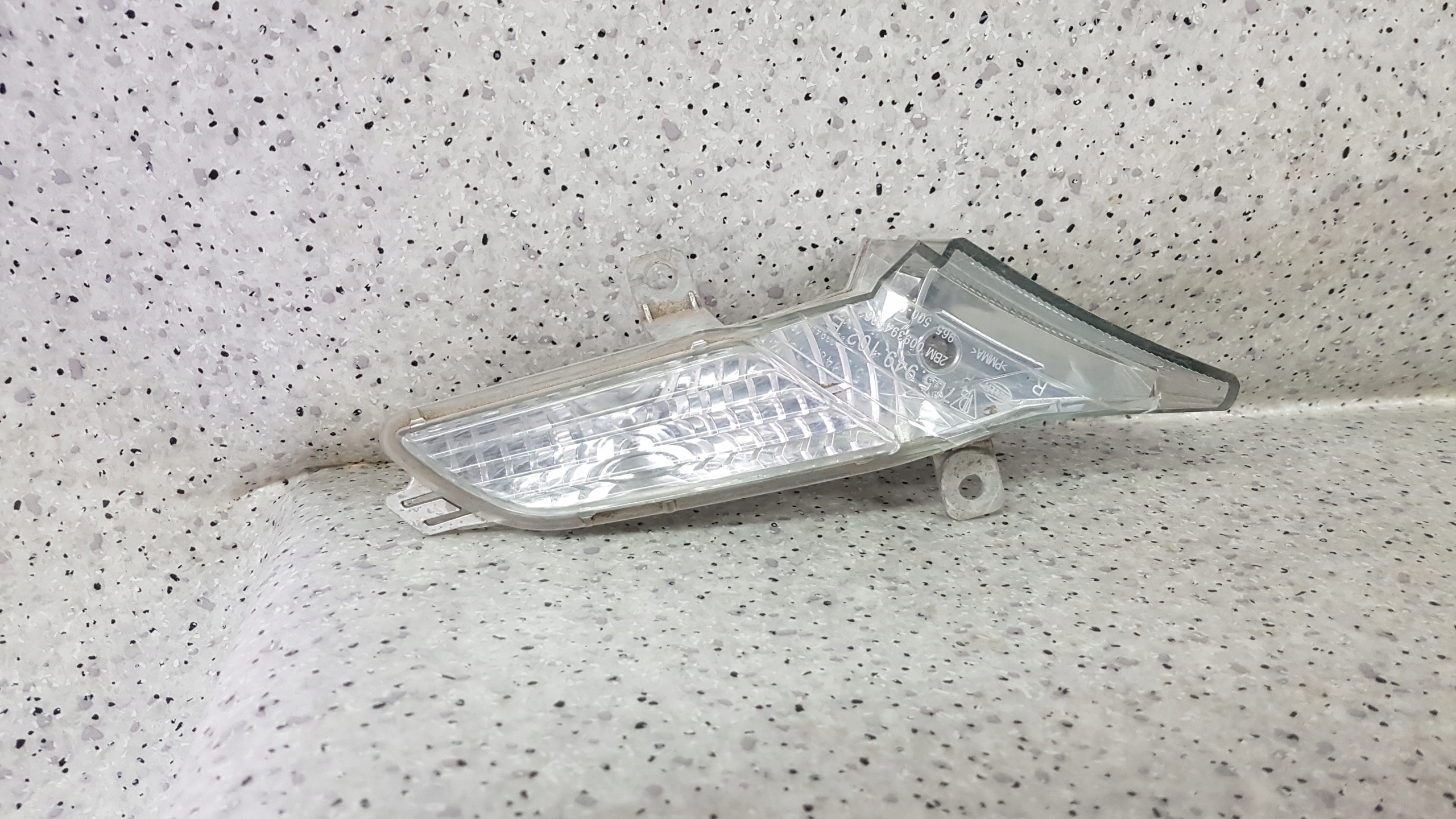 PORSCHE CAYENNE and 7L right OBRYSOWKA light W bumper 2490