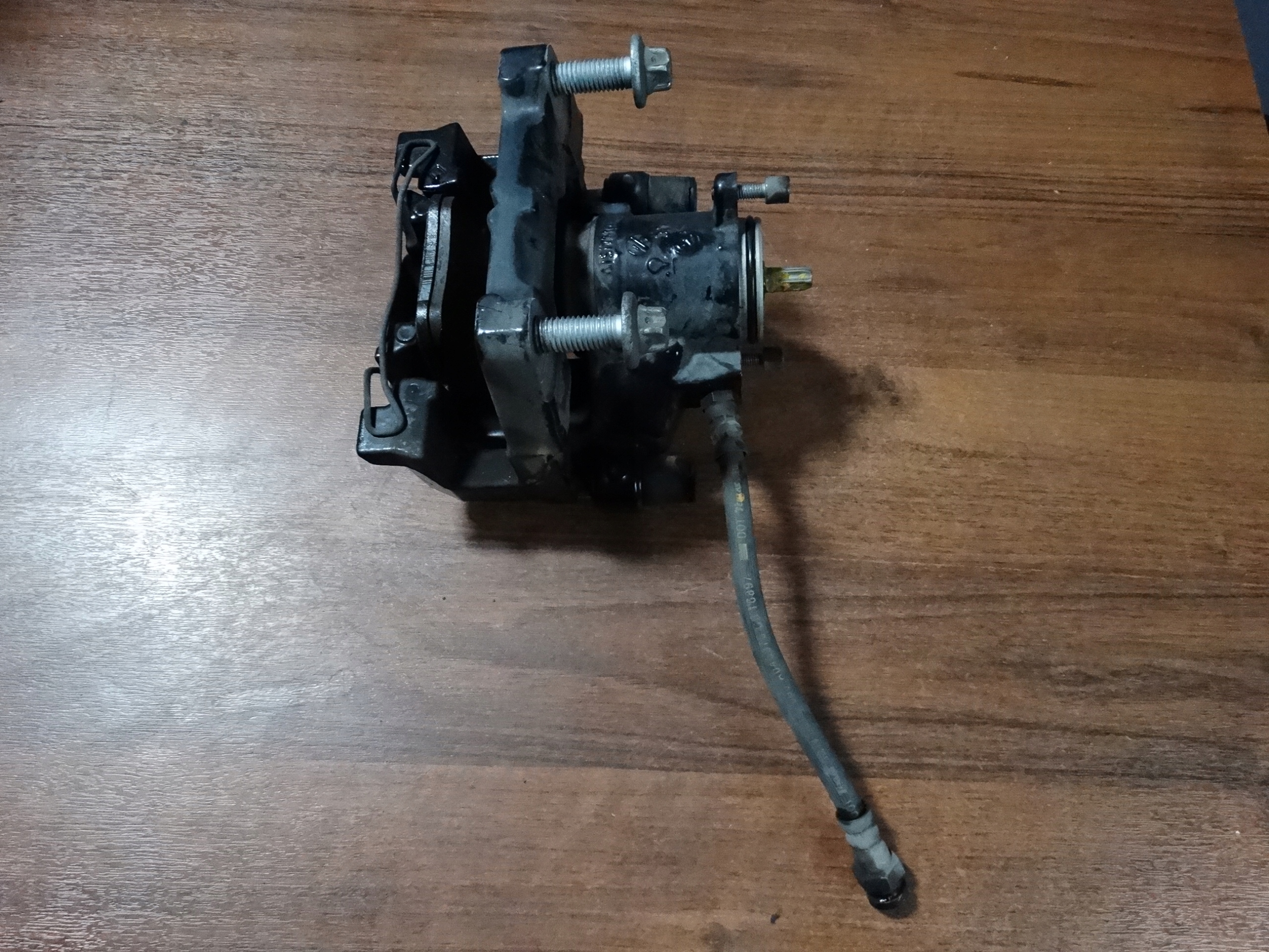 caliper rear left MASERATI GHIBLI LEVANTE 1