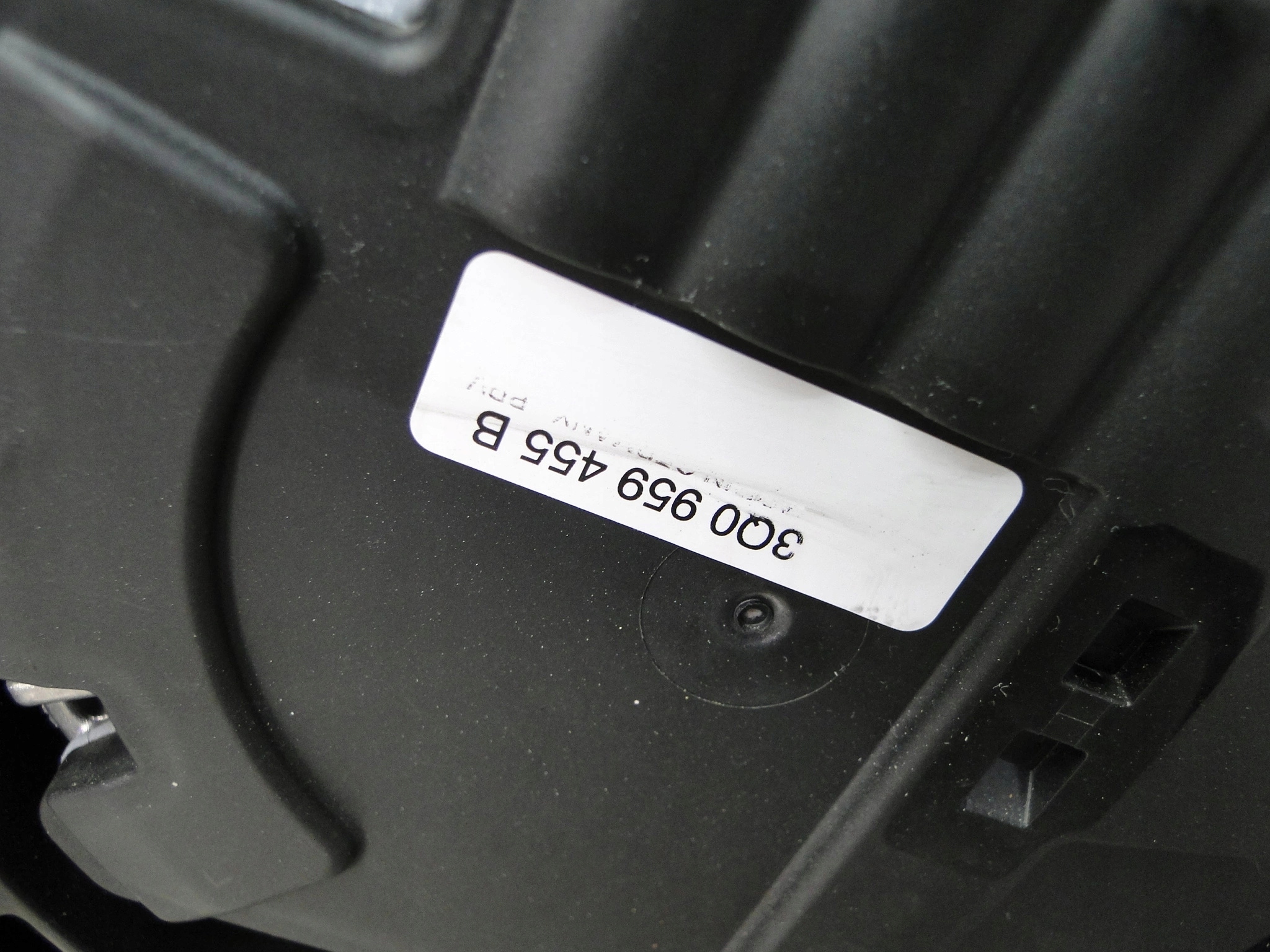 PAS PRZEDNI CHŁODNICE AUDI Q3 RS RSQ3 83A F3 2019 2.5 TFSI Numer katalogowy oryginału 83A