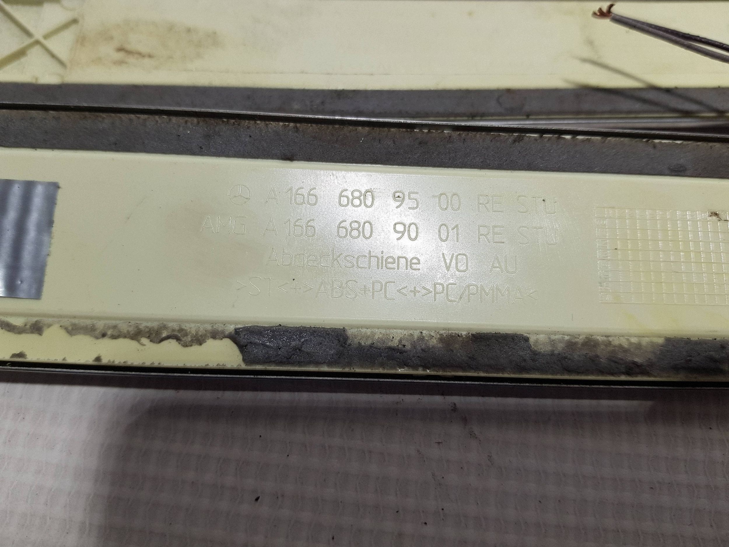 caps mouldings threshold front right left Komplet Mercedes GL X166