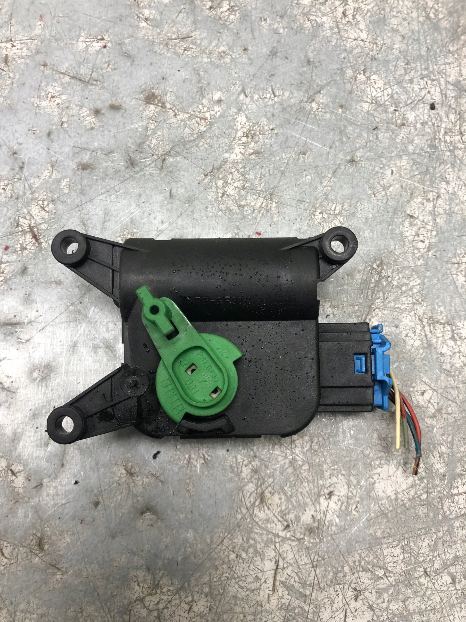 Micro moteur Bloc de chauffage complet AUDI A4 B6 8E1820511B