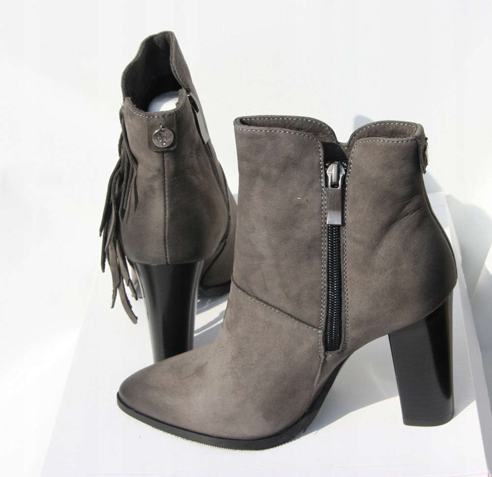 kotníkové boty kozačky zateplené kůží By O La La 37