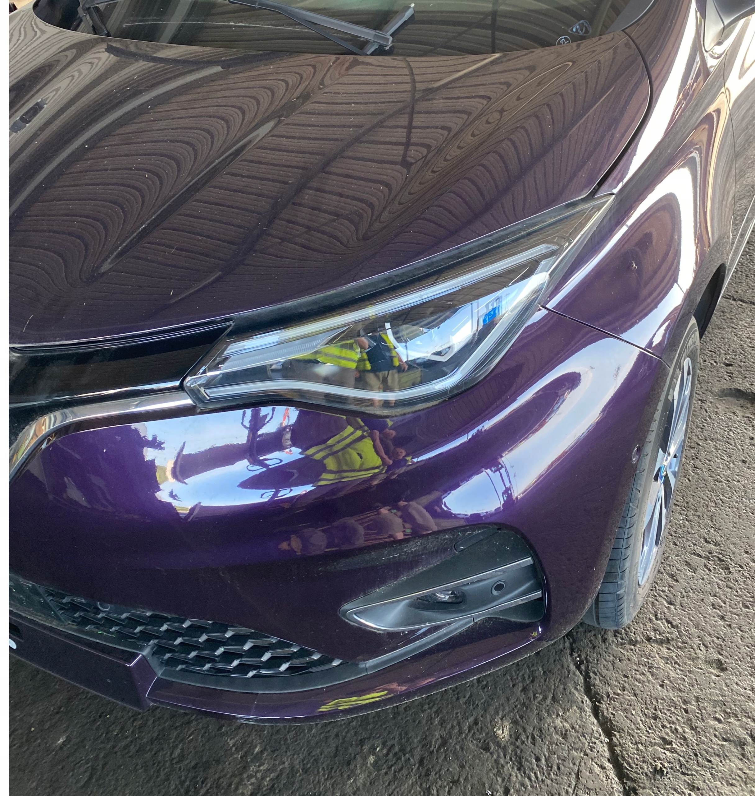 RENAULT ZOE II LIFT fender left front TELNJ