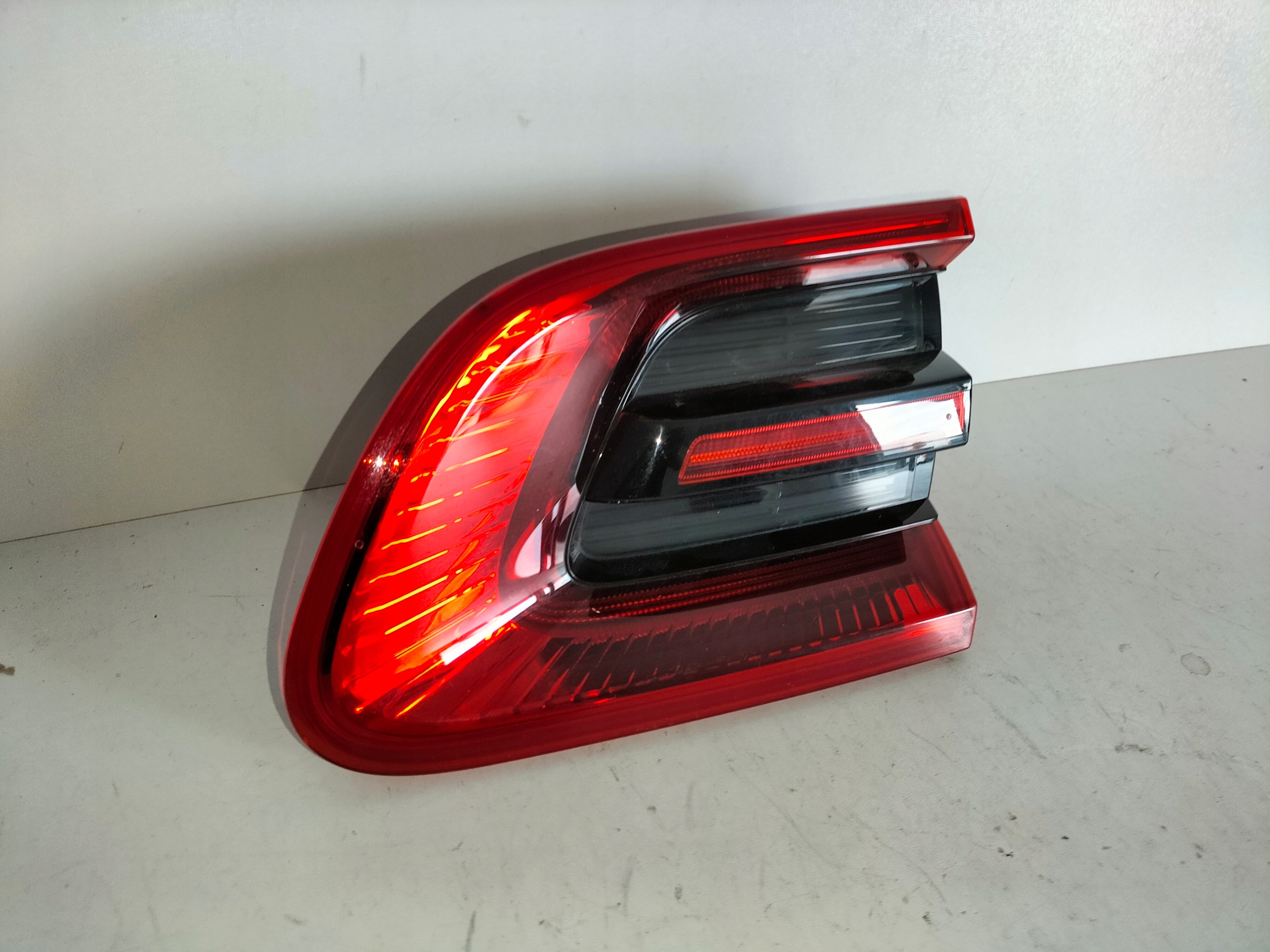light rear rear part right PORSCHE MACAN 13- LED USA