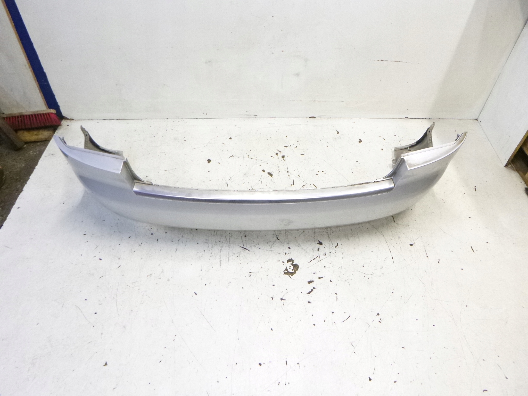 bumper rear Audi A4 B6 LY7W sedan 2003r. SREBNY