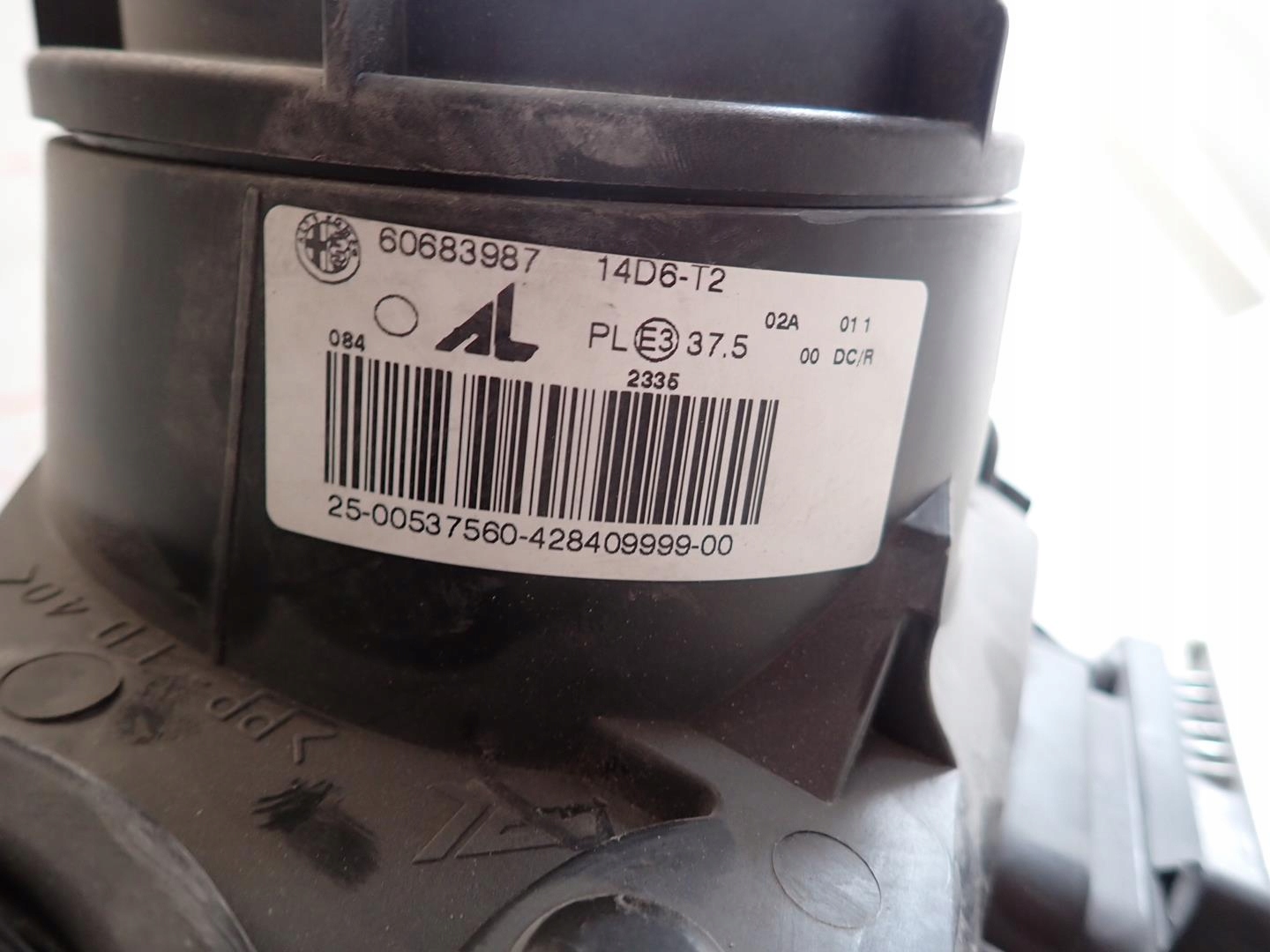 light front front right ALFA ROMEO 159 XENON 60683987 new original