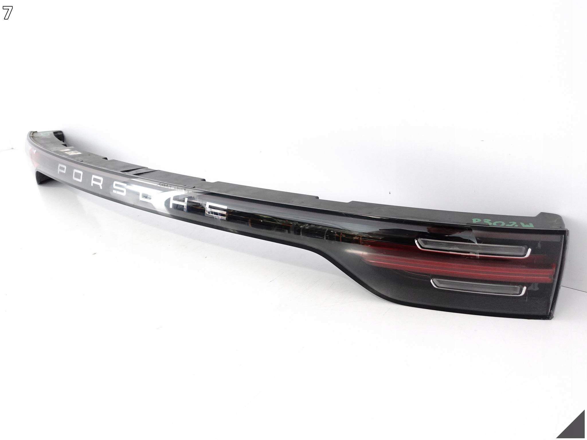 PORSCHE CAYENNE III E3 9Y0 18- light LED cap central W boot rear part EU