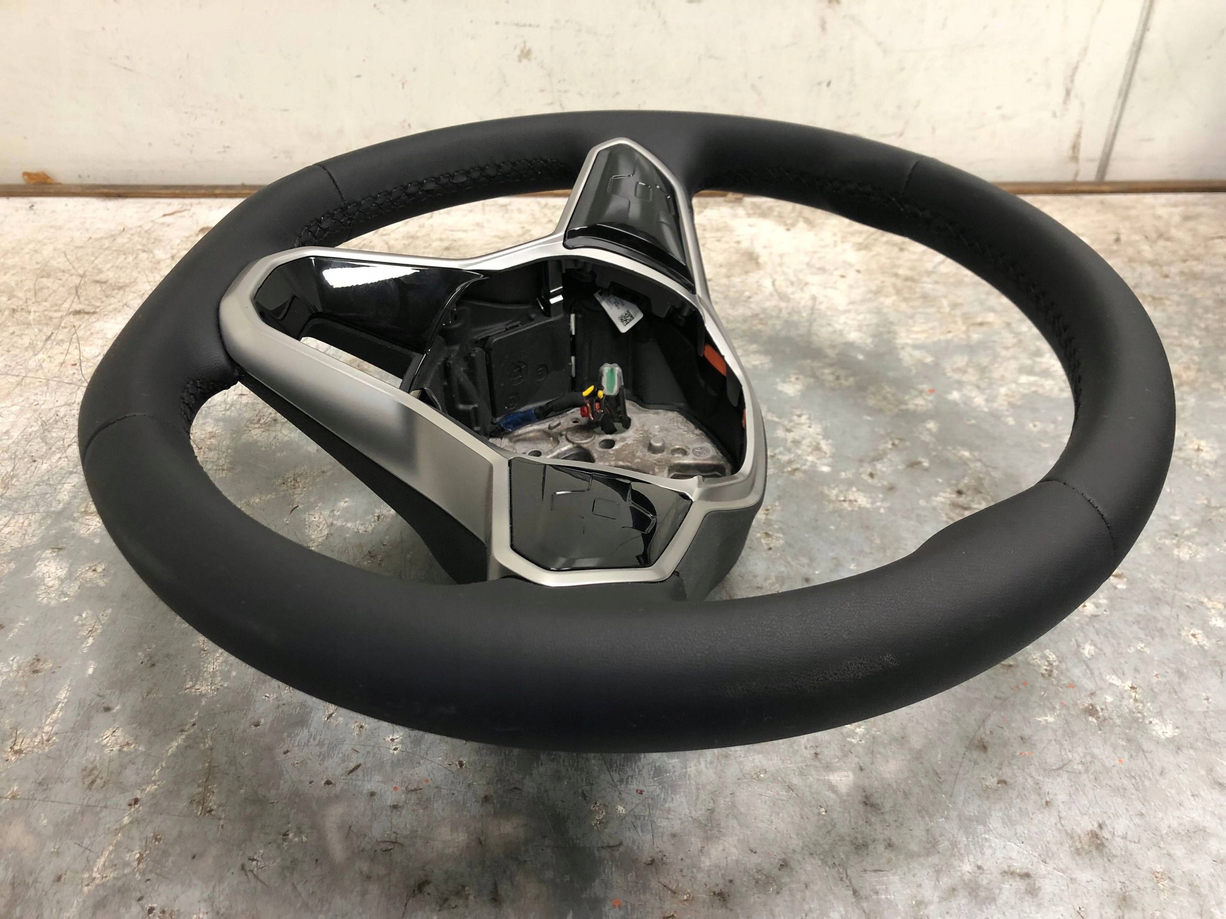 lenkrad Leder MULTIFUNKCJA DOTYKOWA VW ID3 ID.3 ID4 ID.4 10A419089