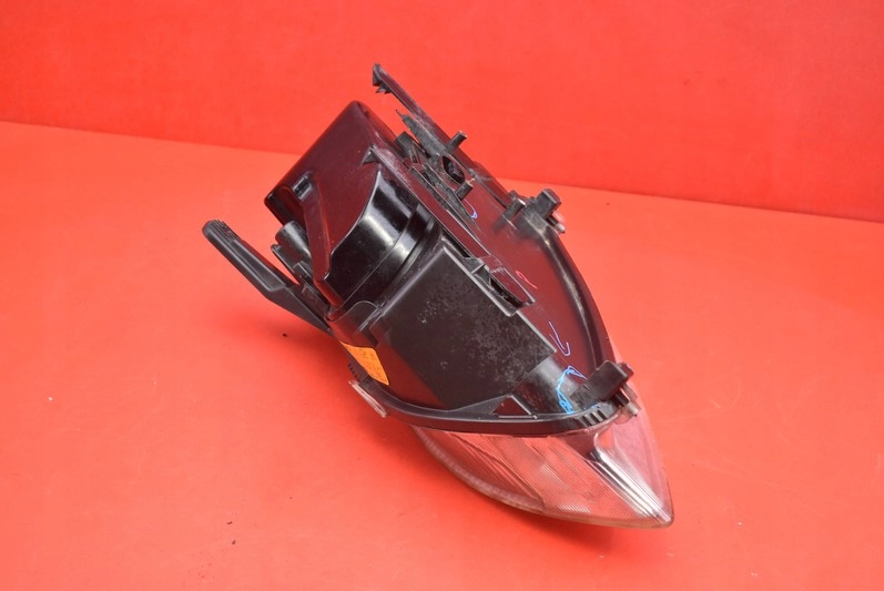 REFLEKTOR right light front XENON EU 3M51-13005-EH FORD FOCUS C-MAX 03-07