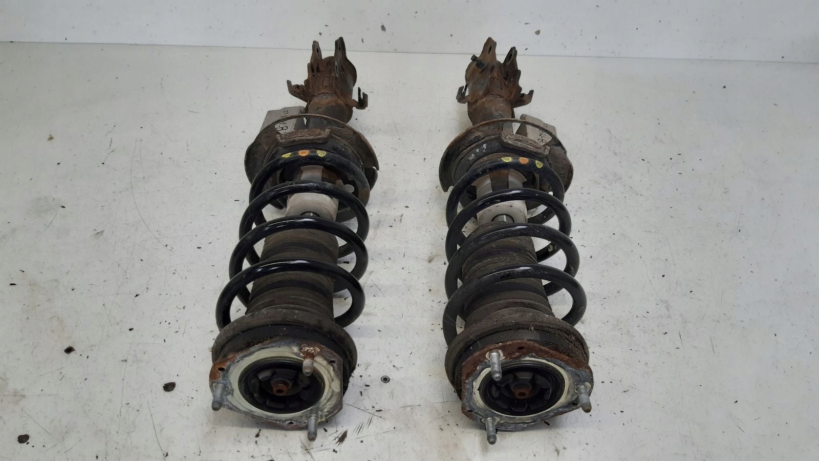 shock absorber spring front Ford B-MAX 1,0 Ecoboost