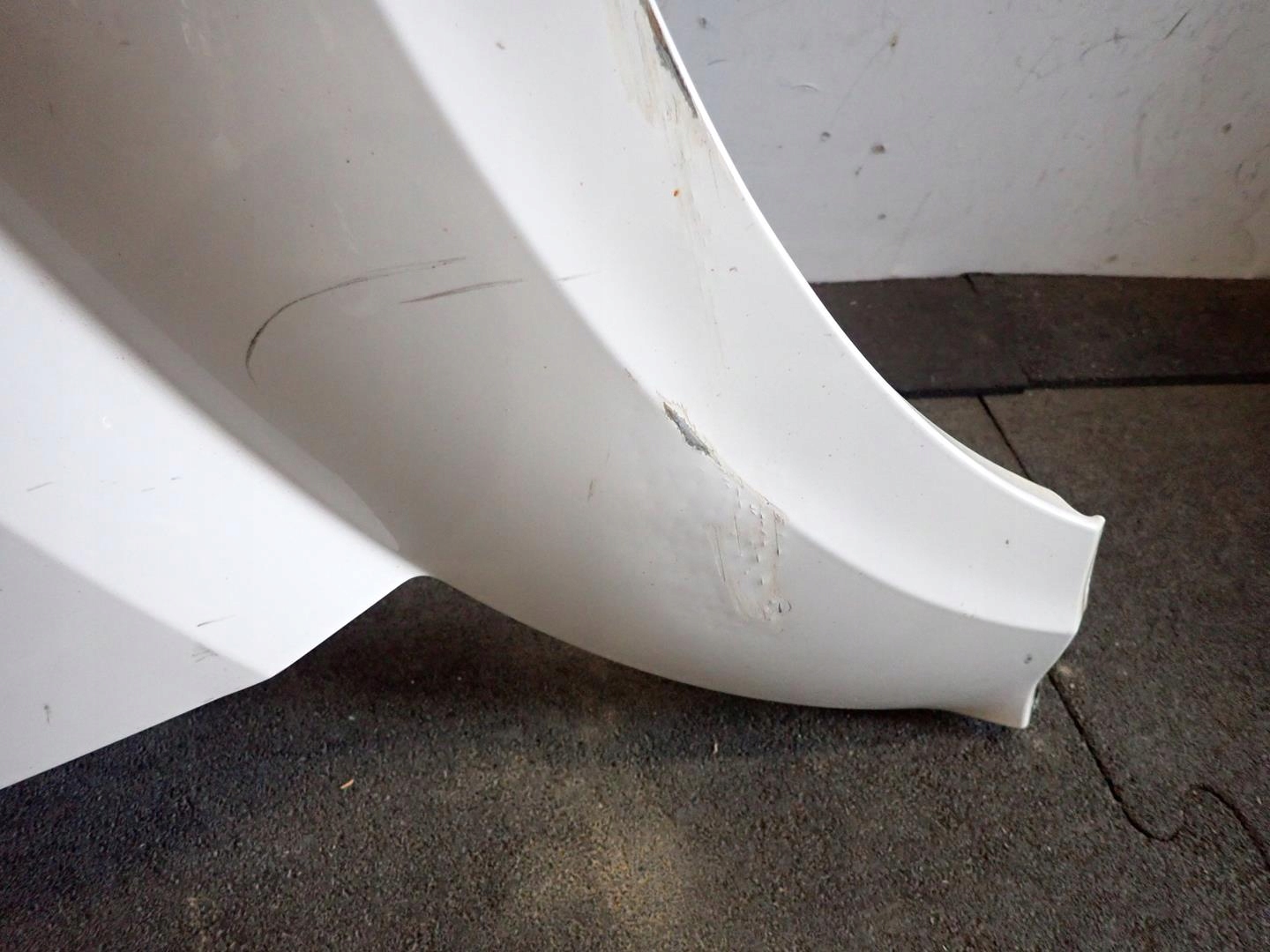 fender front front right VW CRAFTER II MAN TGE 2017